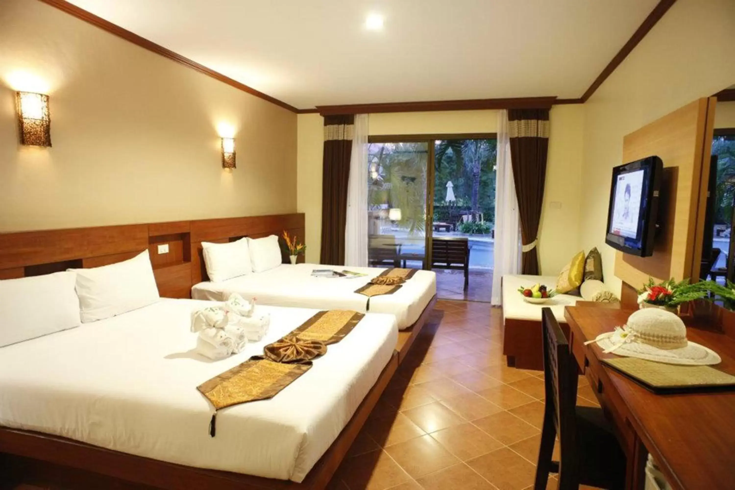 Bedroom, Bed in Fanari Khaolak Resort - Courtyard SHA Extra Plus Bedroom, Bed in Fanari Khaolak Resort - Courtyard SHA Extra Plus