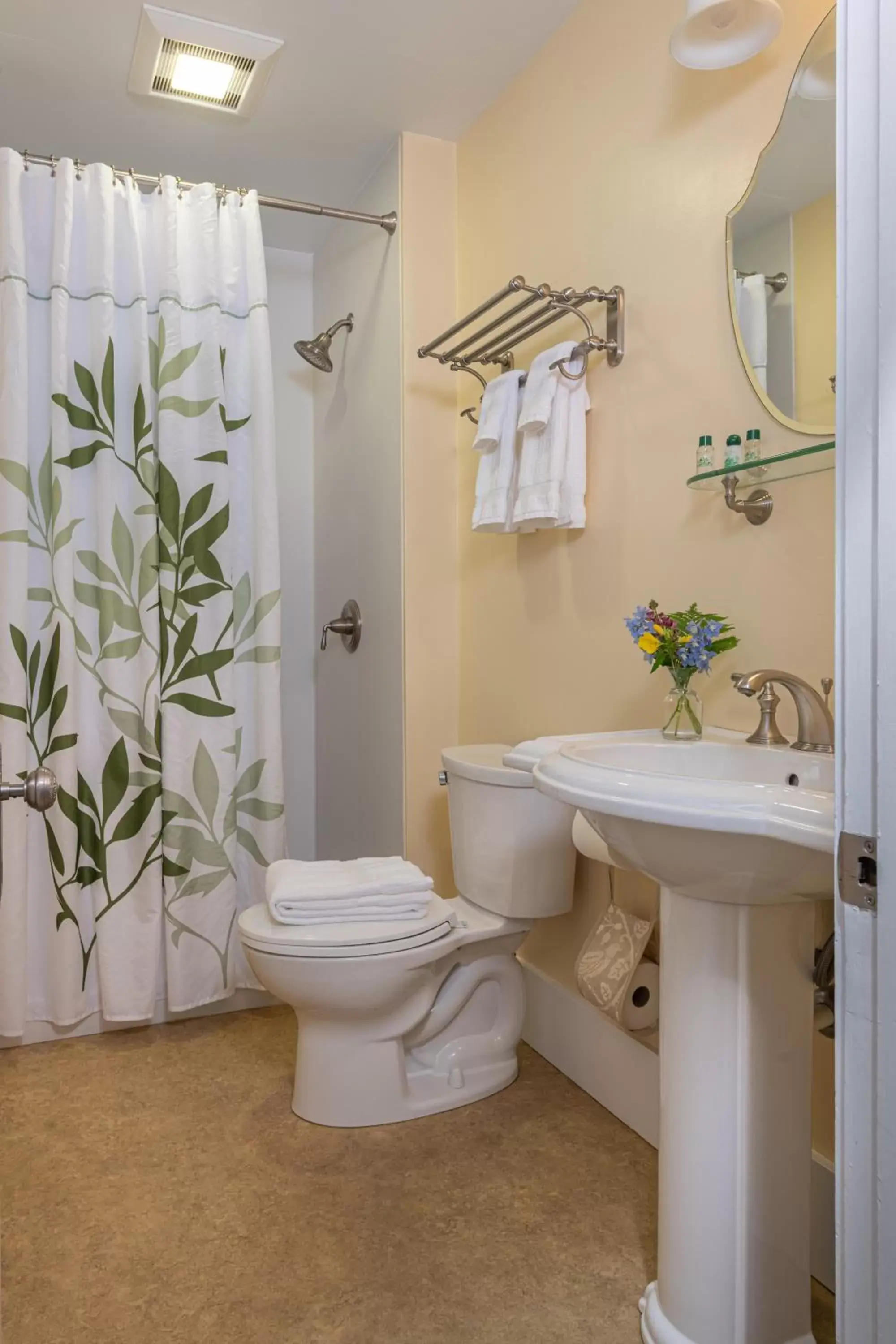 Bathroom in Sinclair Inn Bed & Breakfast