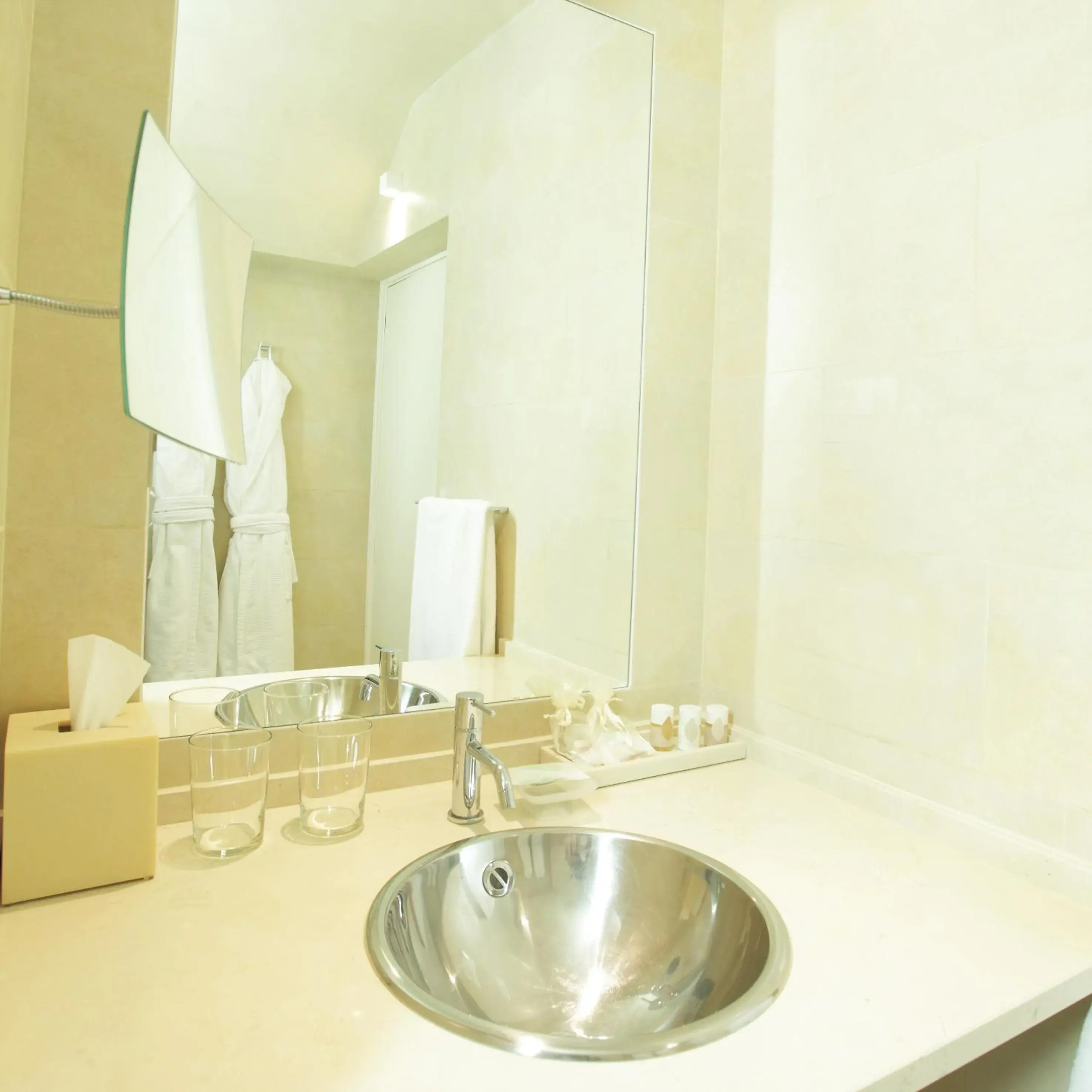 Bathroom in La Fiermontina - luxury home hotel