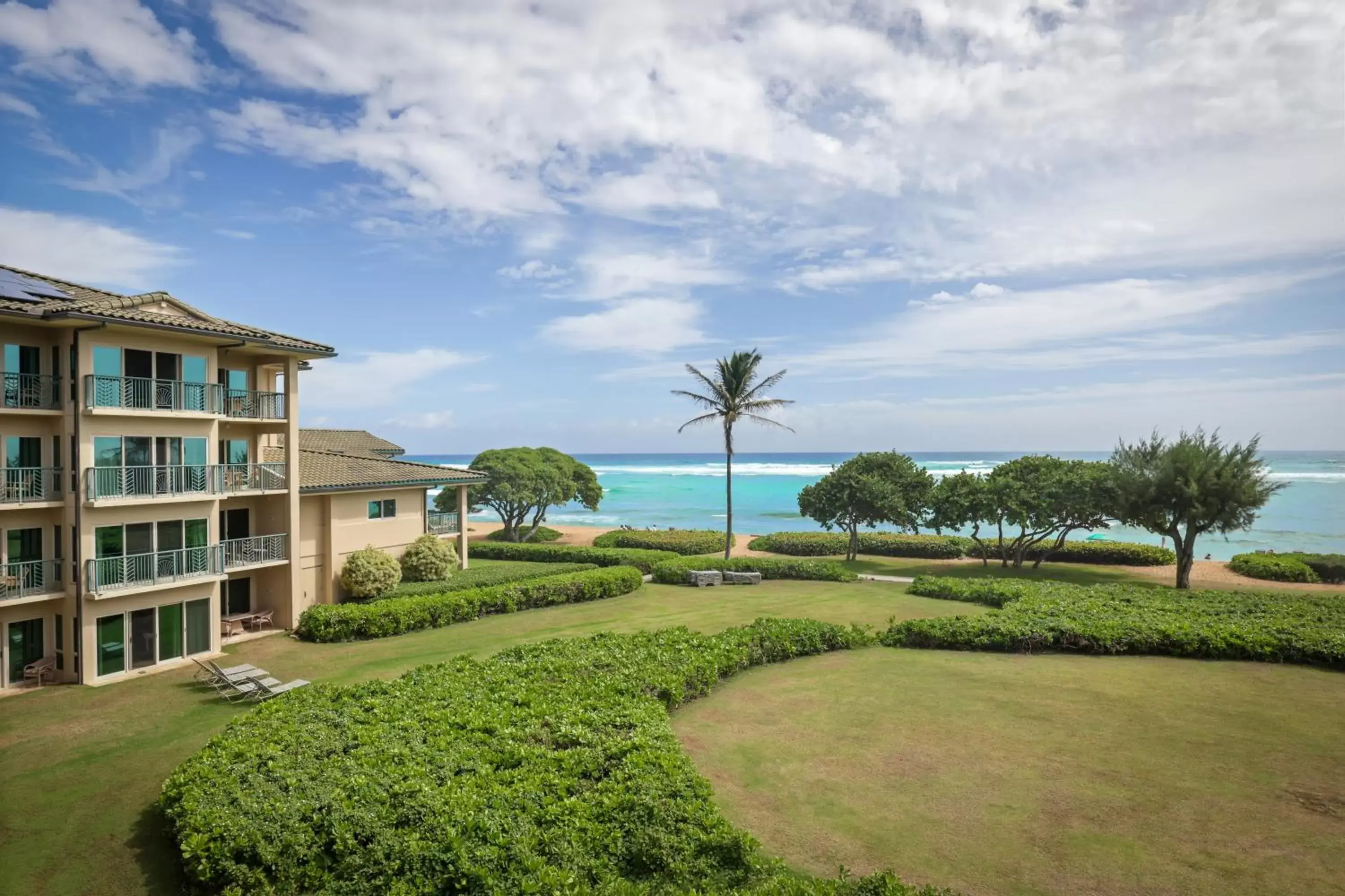 Beach in Waipouli Beach Resort & Spa Kauai By Outrigger