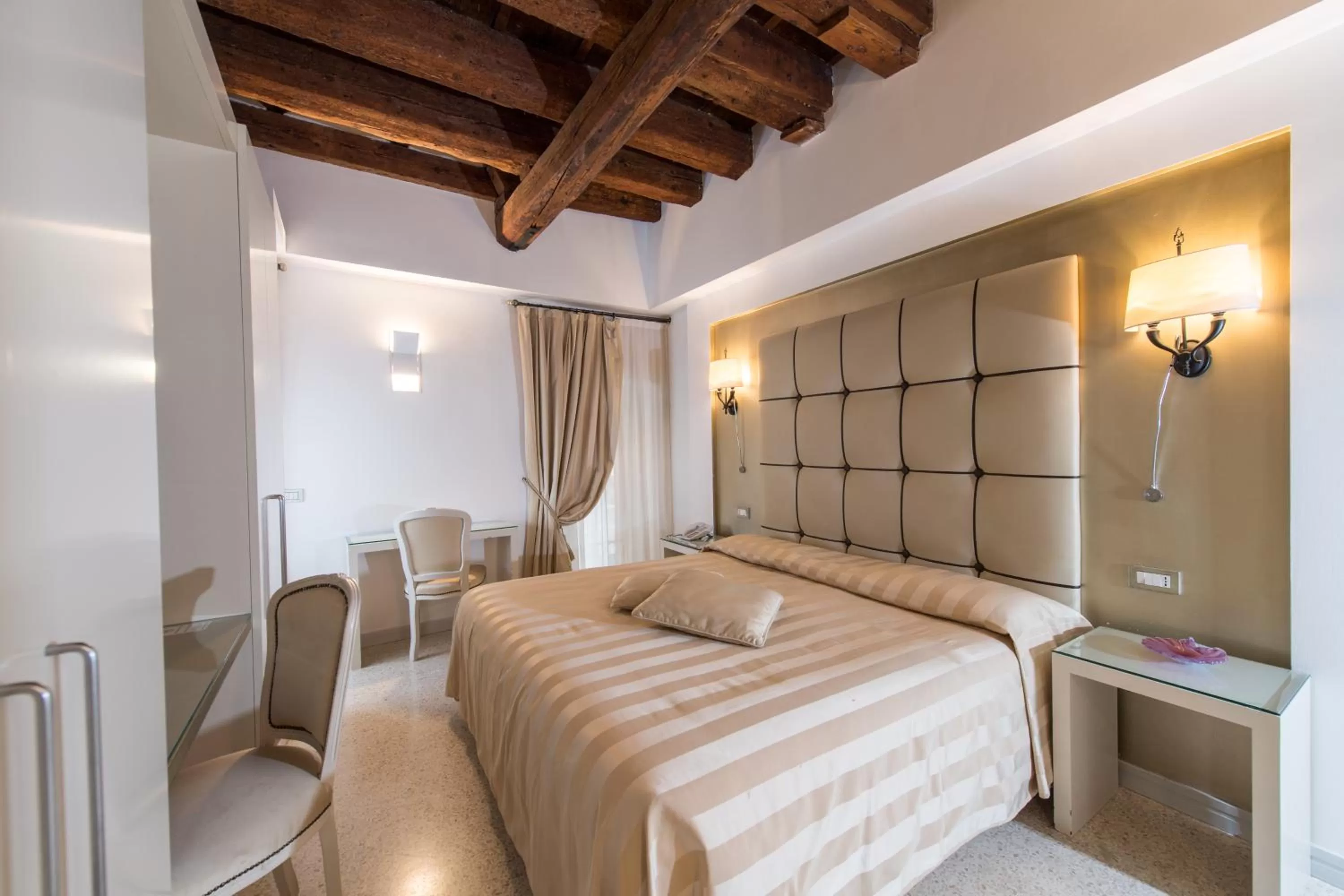 Bed in Hotel Campiello