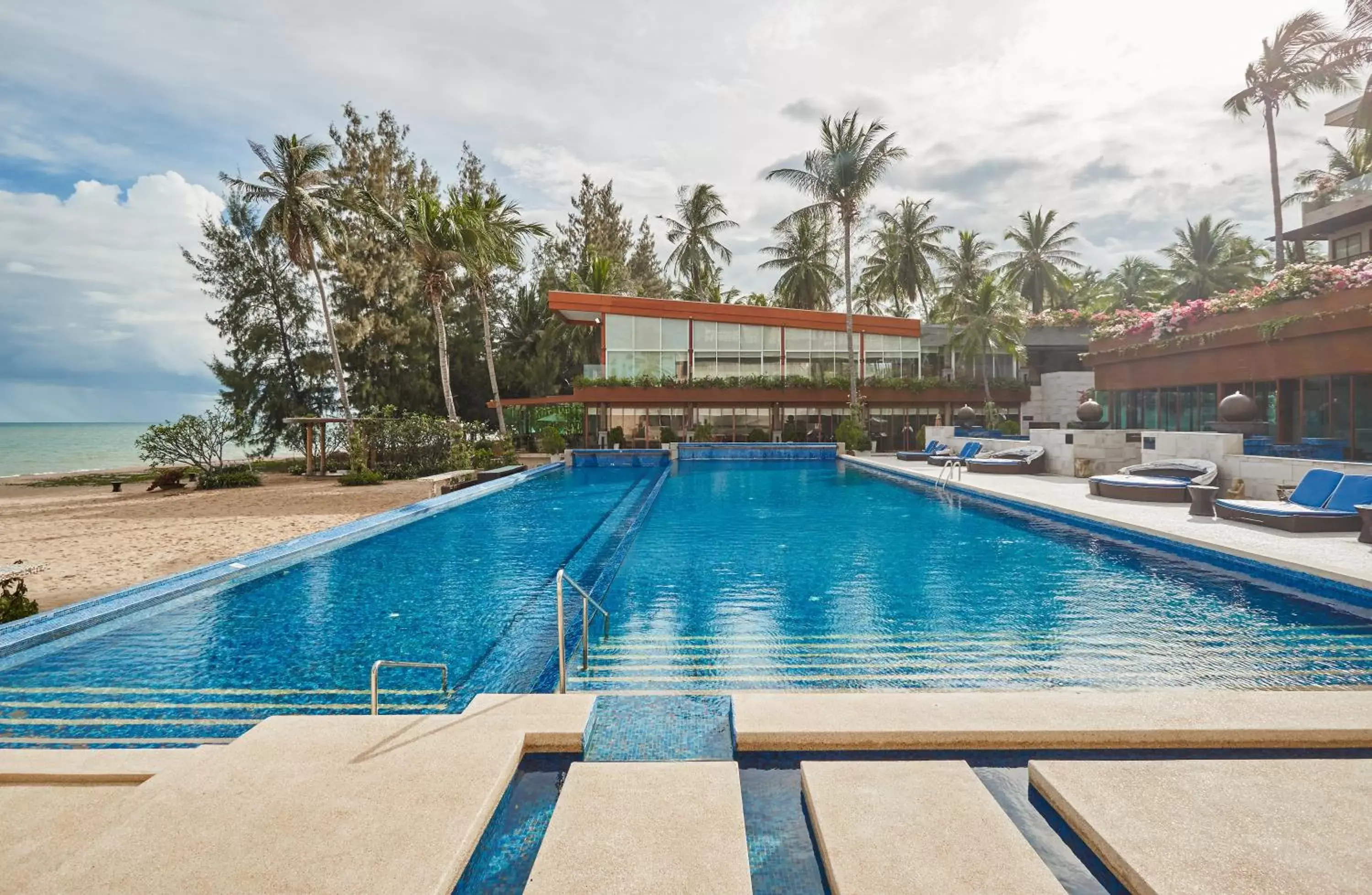 Day, Swimming Pool in Dhevan Dara Beach Villa Kuiburi