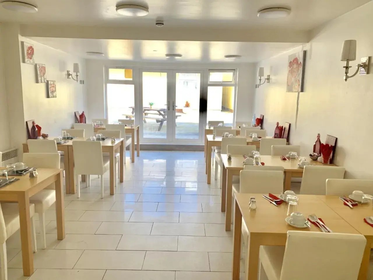 Restaurant/places to eat in Britannia Inn Hotel Restaurant/places to eat in Britannia Inn Hotel