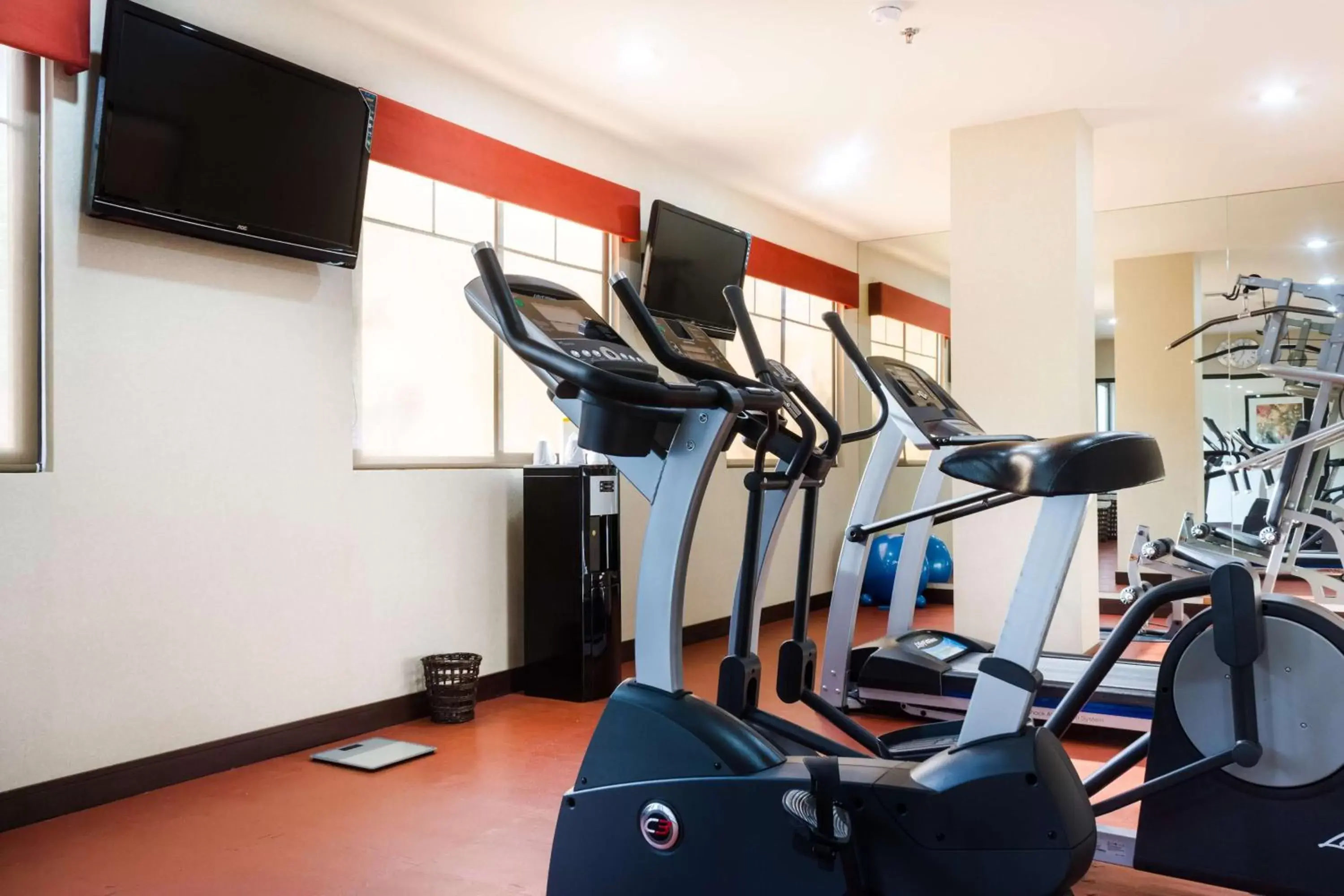 Fitness centre/facilities in Best Western PREMIER Monterrey Aeropuerto