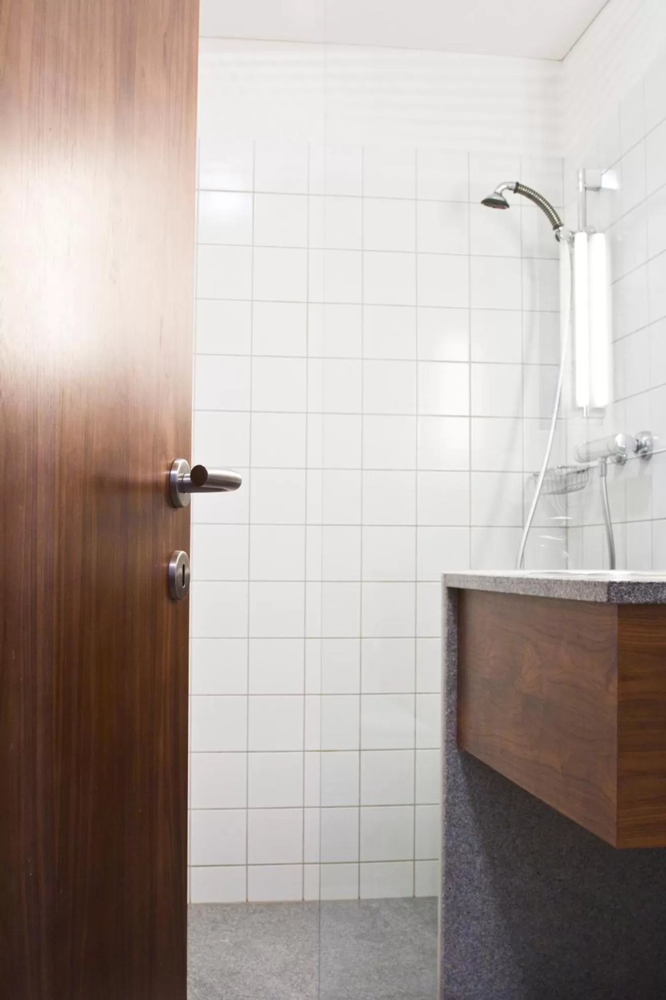 Bathroom in Gasthof Meindl - Self-Check-In mit 24h Telefon Support