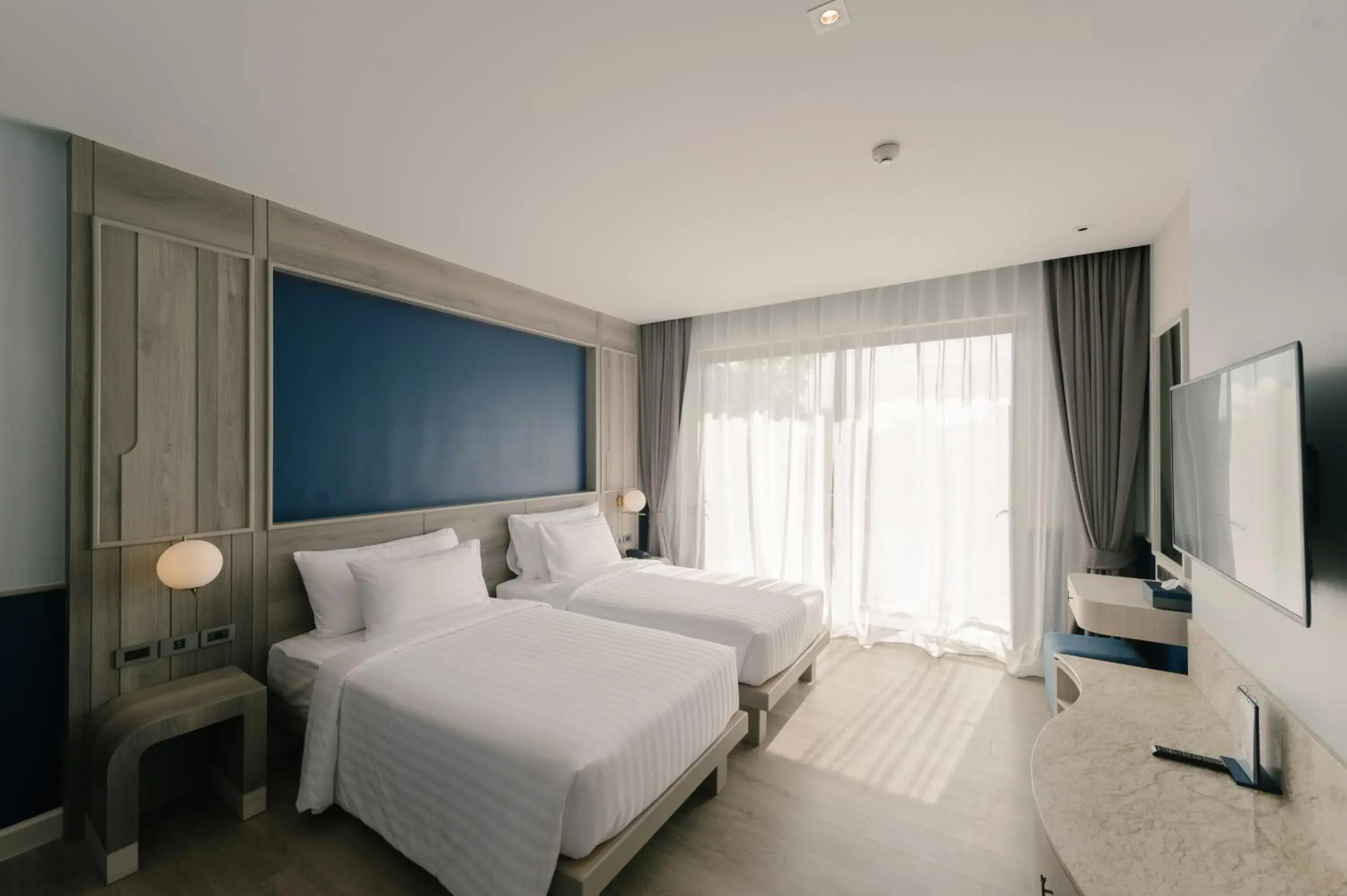 Superior Double or Twin Room in Seabed Grand Hotel Phuket - SHA Extra Plus Superior Double or Twin Room in Seabed Grand Hotel Phuket - SHA Extra Plus