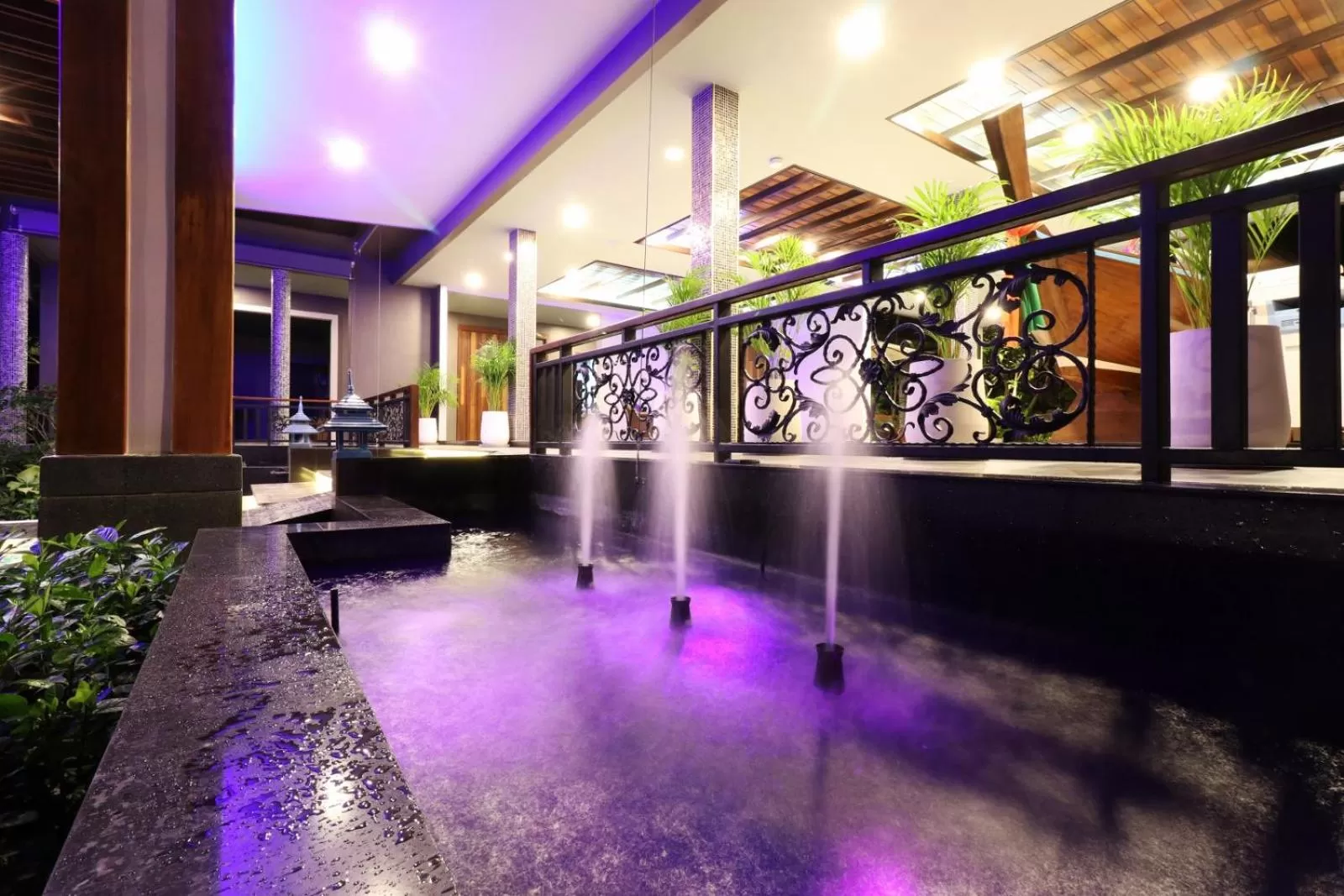 Night in The Scene Cliff View Villas