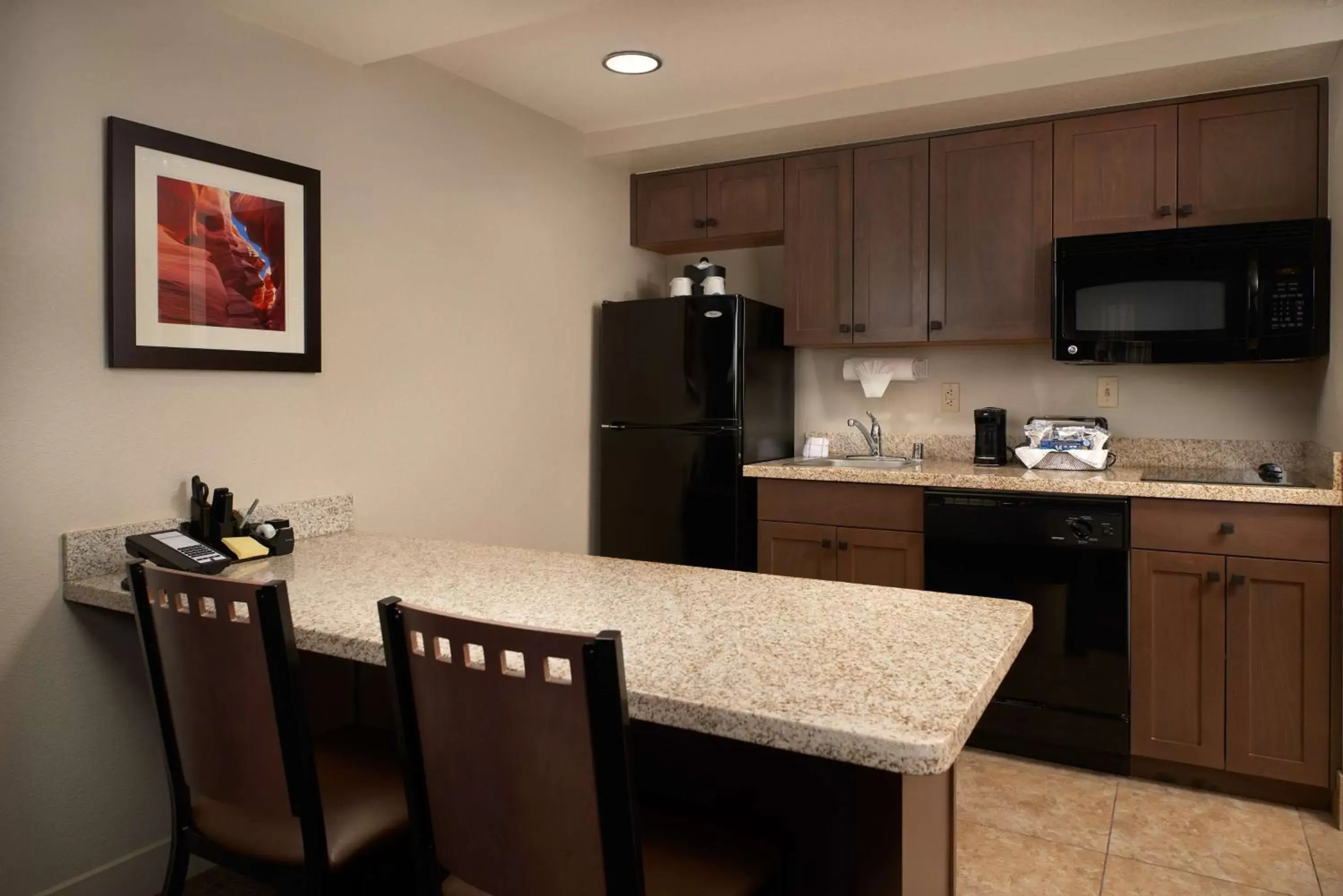 Kitchen or kitchenette, Kitchen/Kitchenette in Hampton Inn & Suites Phoenix/Scottsdale