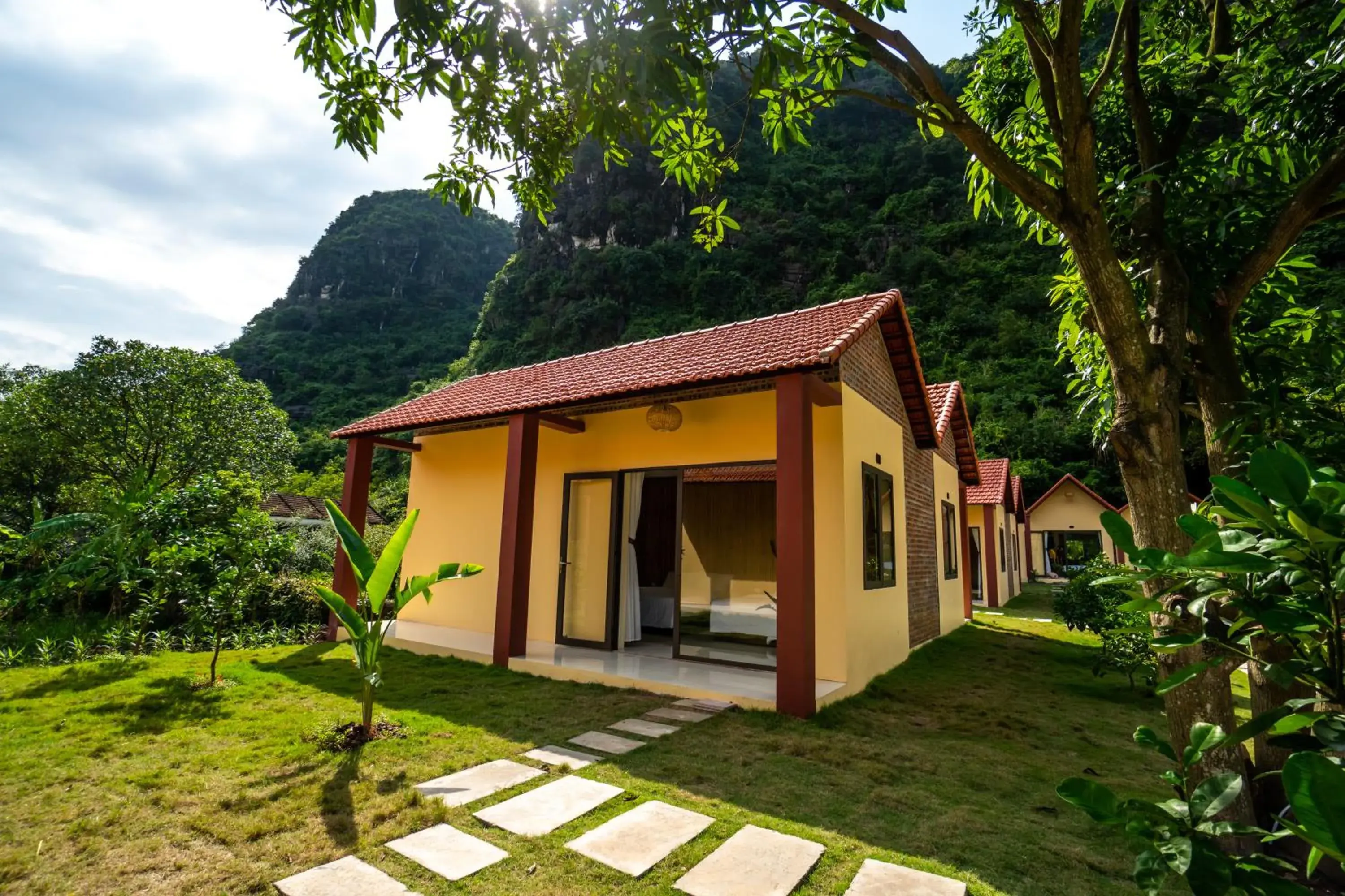 Garden view, Property Building in Trang An Retreat