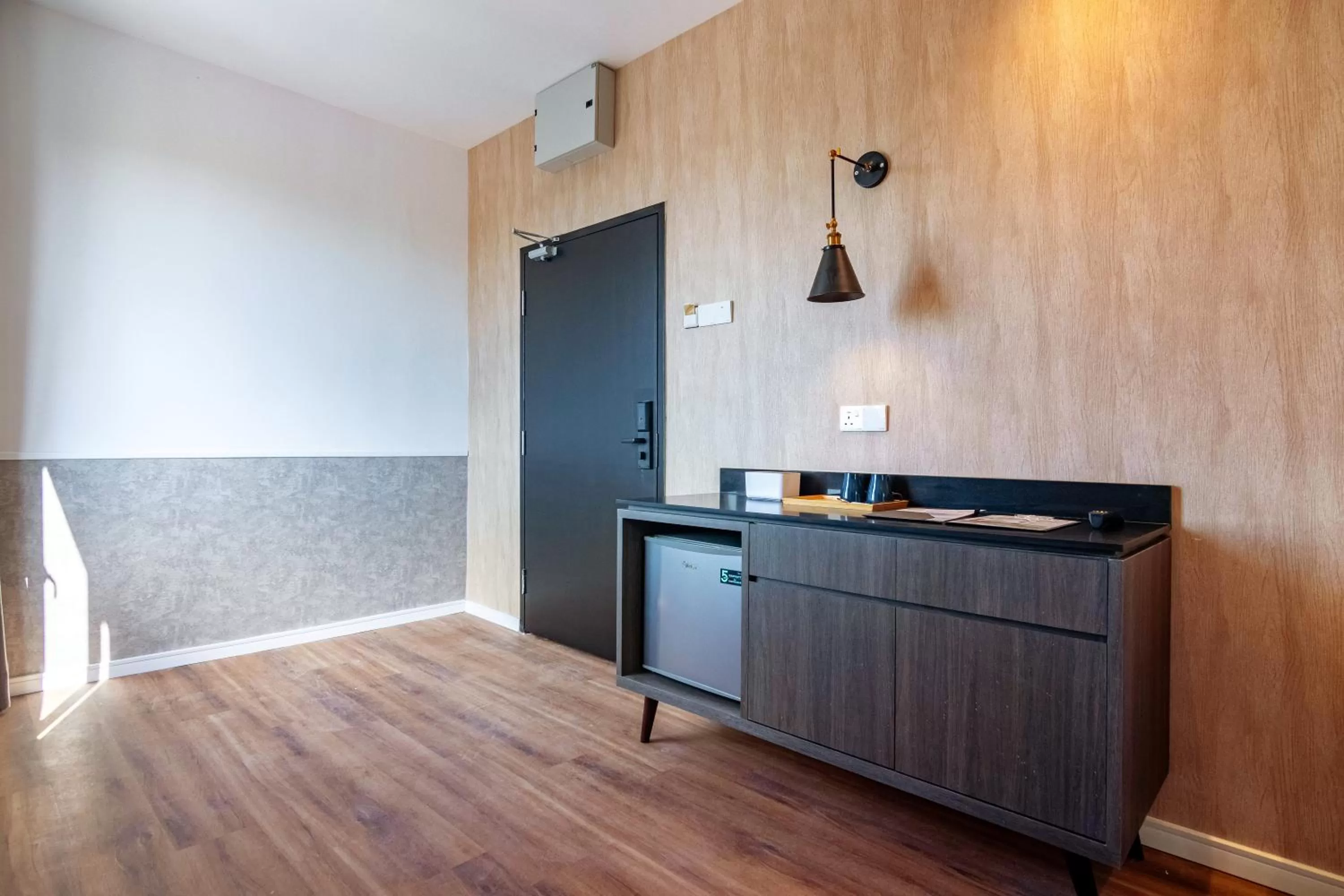 Kitchen or kitchenette in Bagan Suite