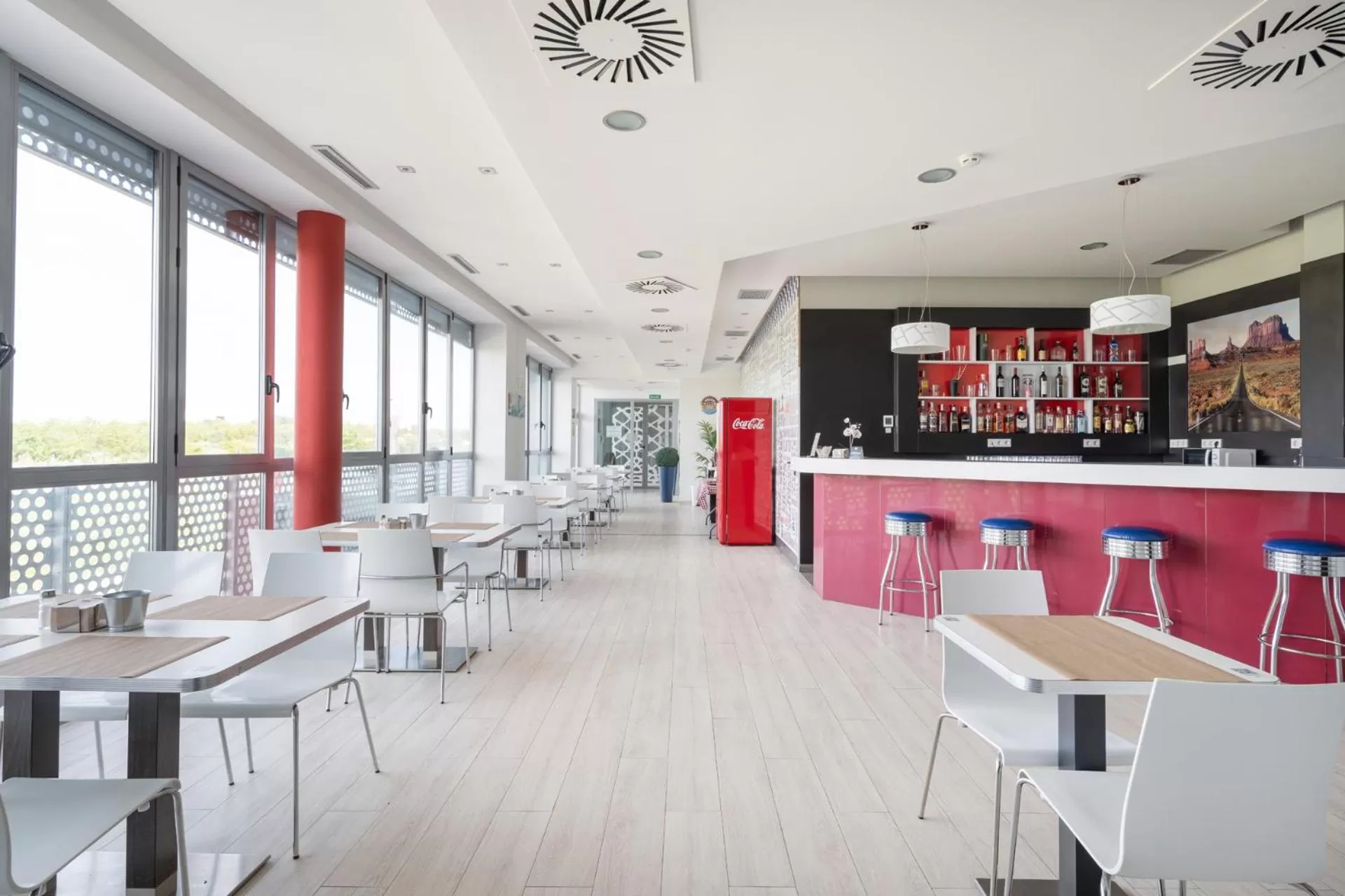 Lounge or bar in Alda Route 42