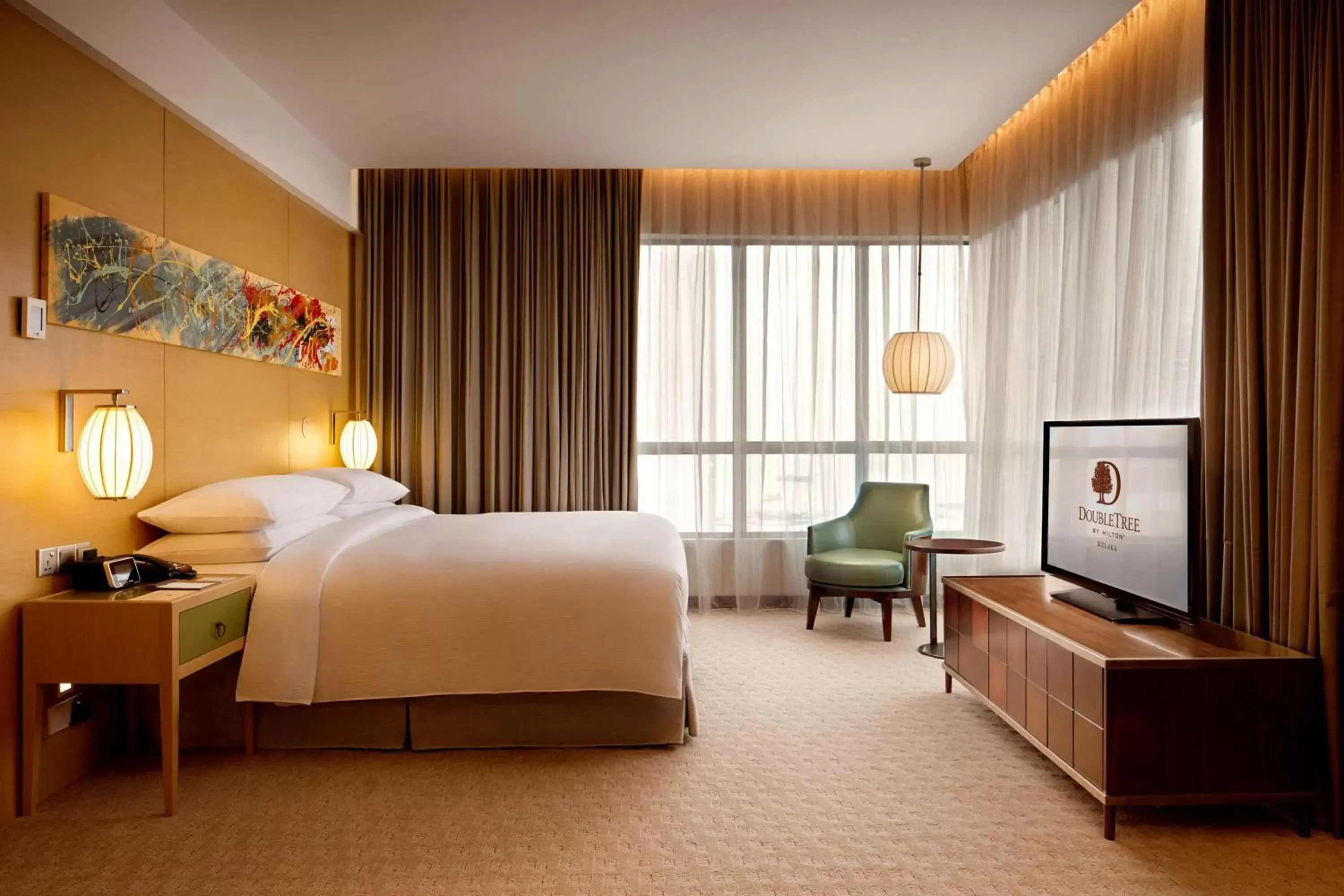 Bedroom, Bed in DoubleTree by Hilton Melaka
