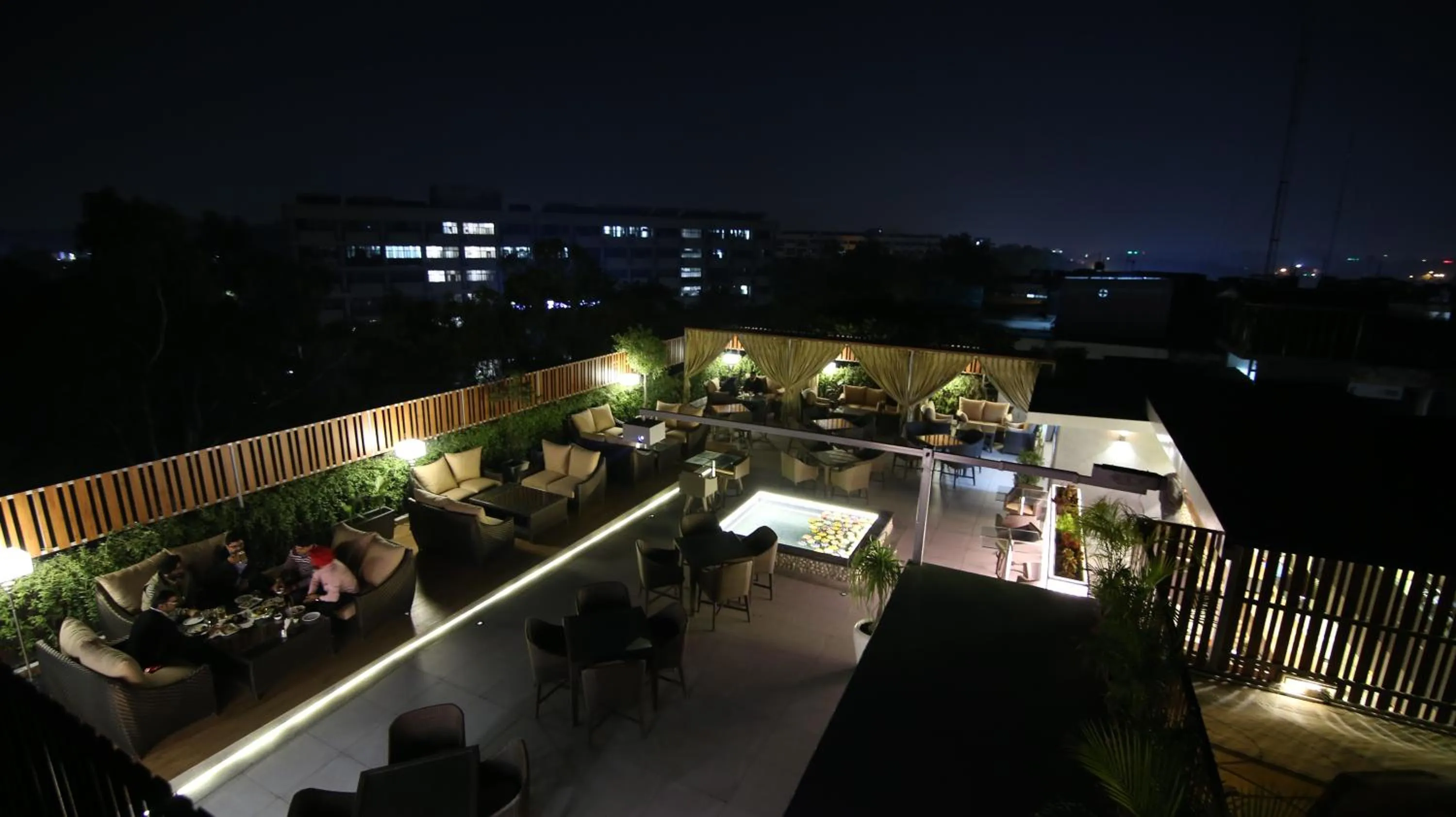 Garden in Hotel City Heart Premium