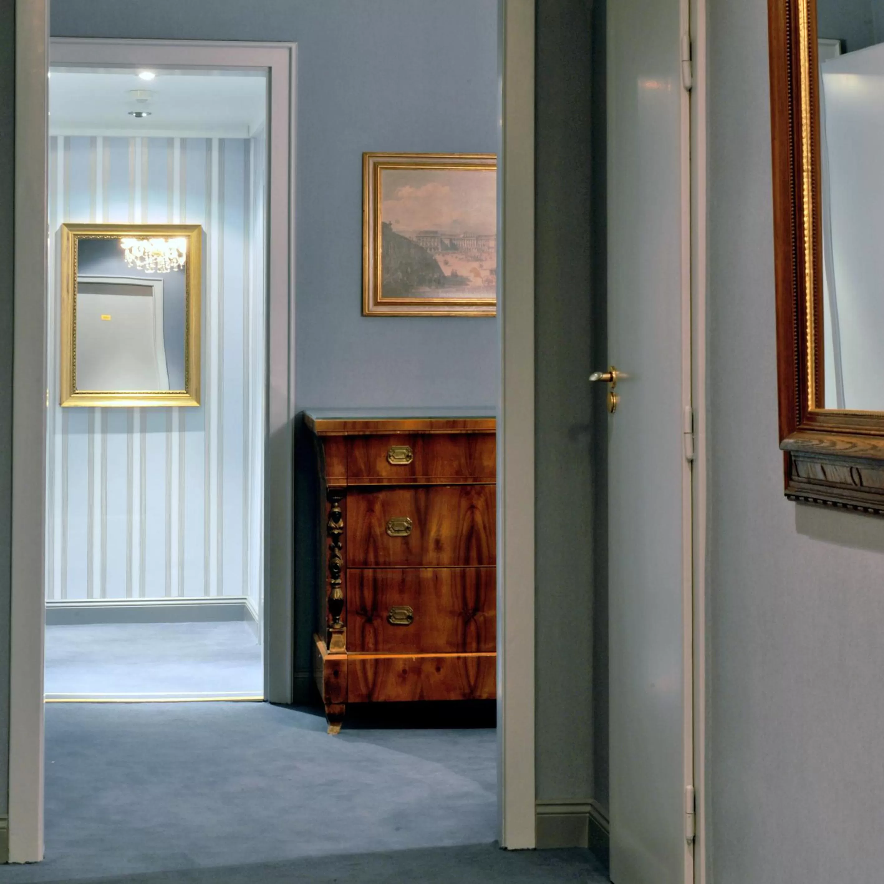 Decorative detail in Hotel Kärntnerhof