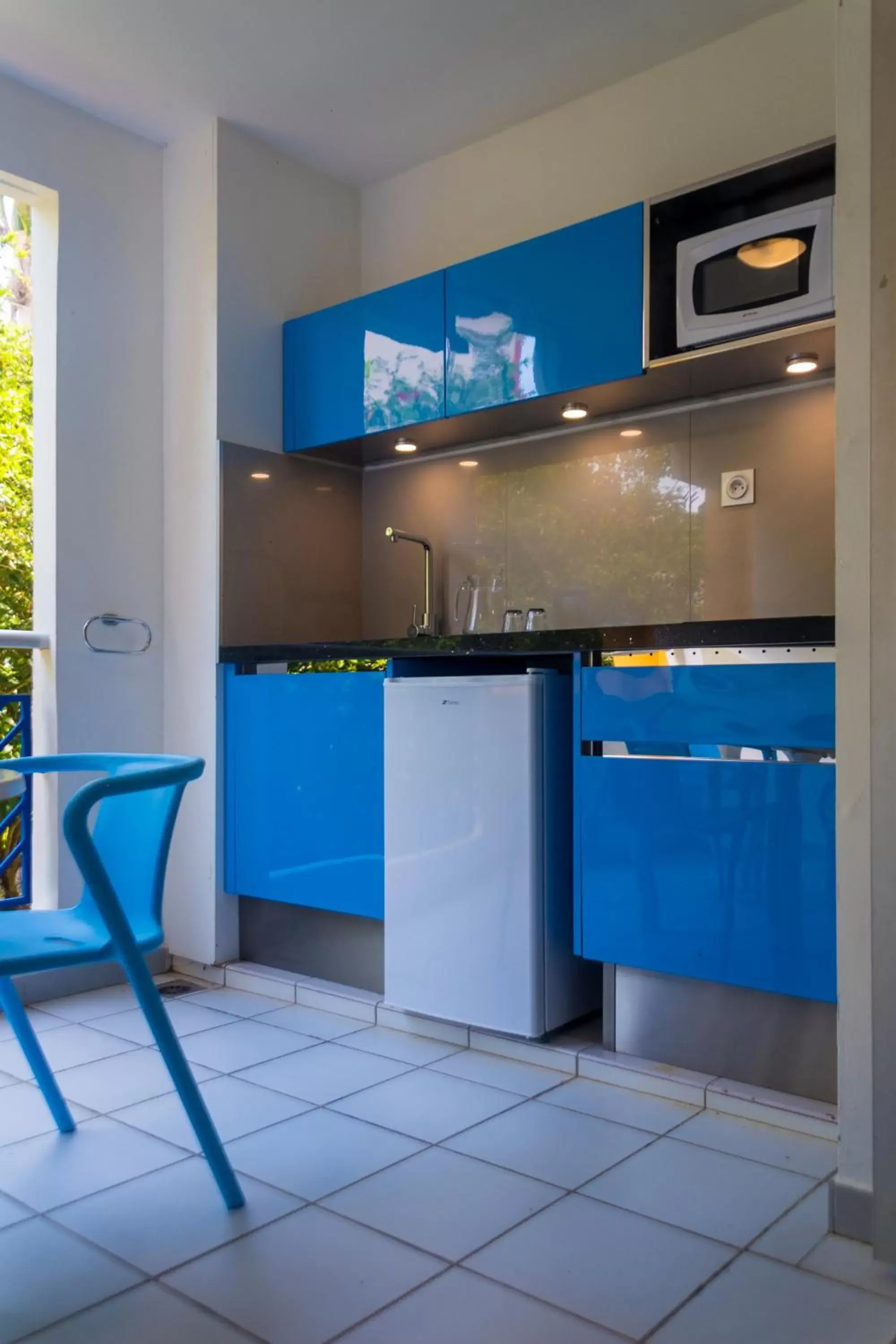 Kitchen/Kitchenette in Canella Beach Hotel