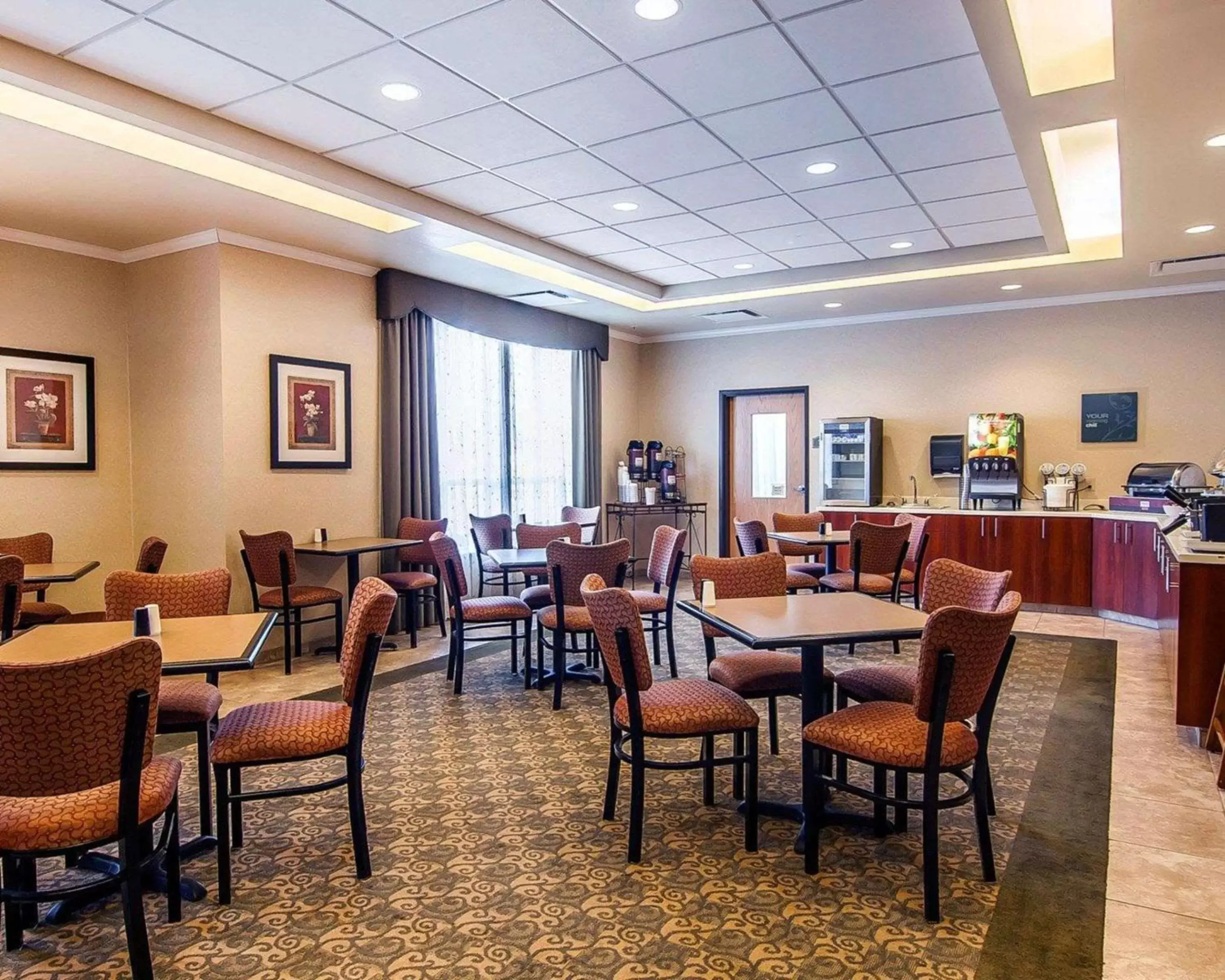 Restaurant/Places to Eat in Comfort Inn & Suites Creswell