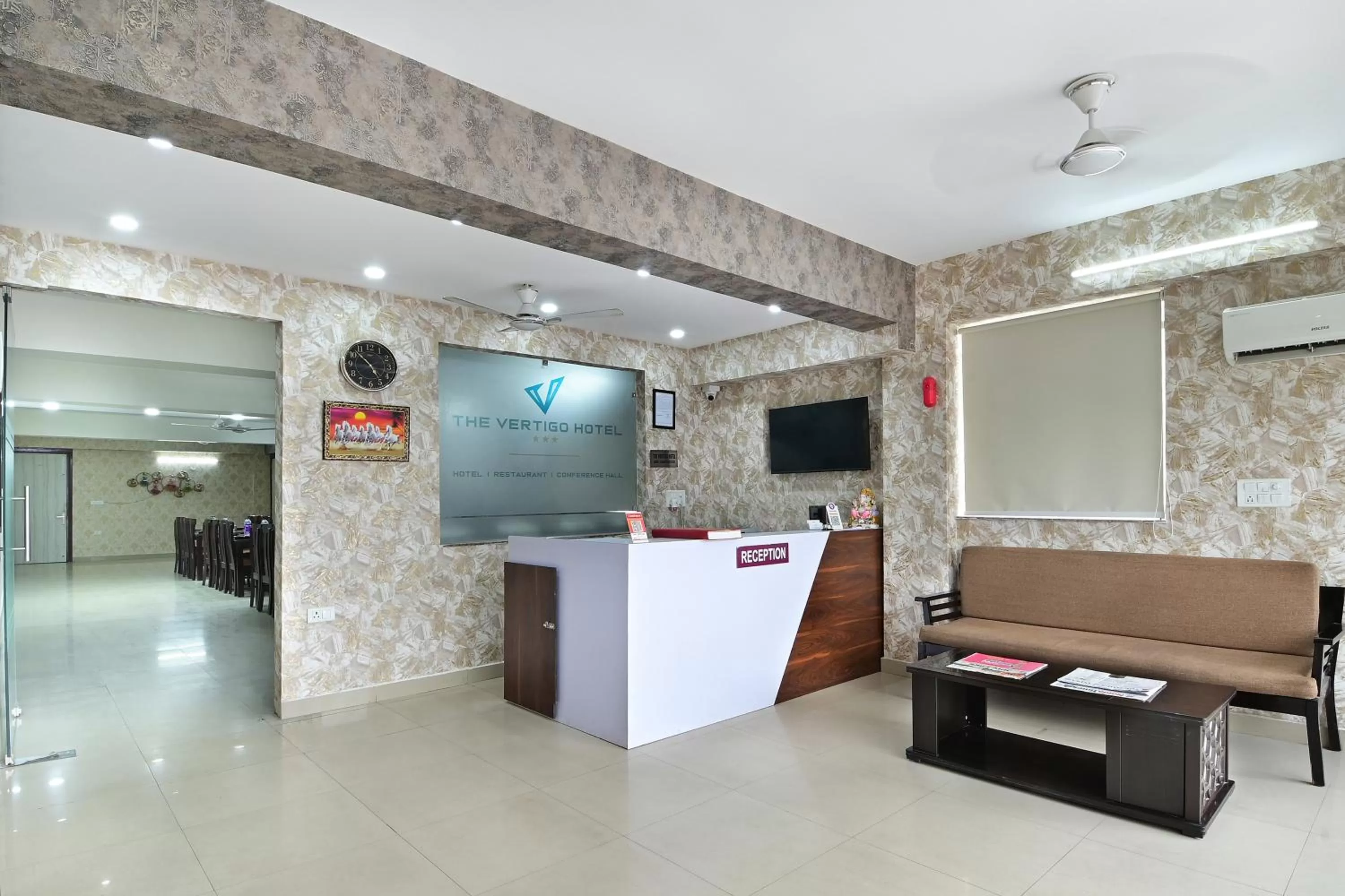 Lobby or reception, Lobby/Reception in The Vertigo