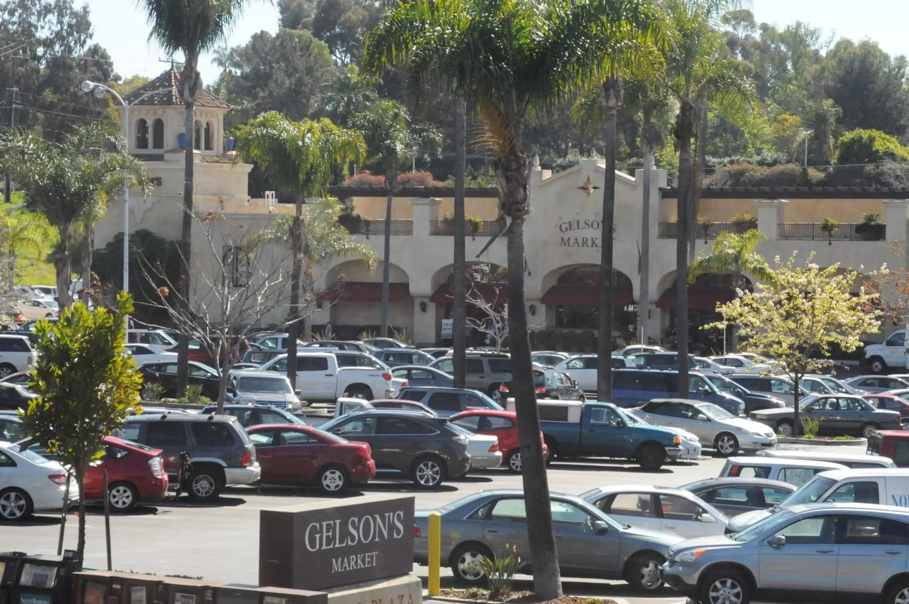 Facade/entrance, Property Building in Oasis Inn and Suites