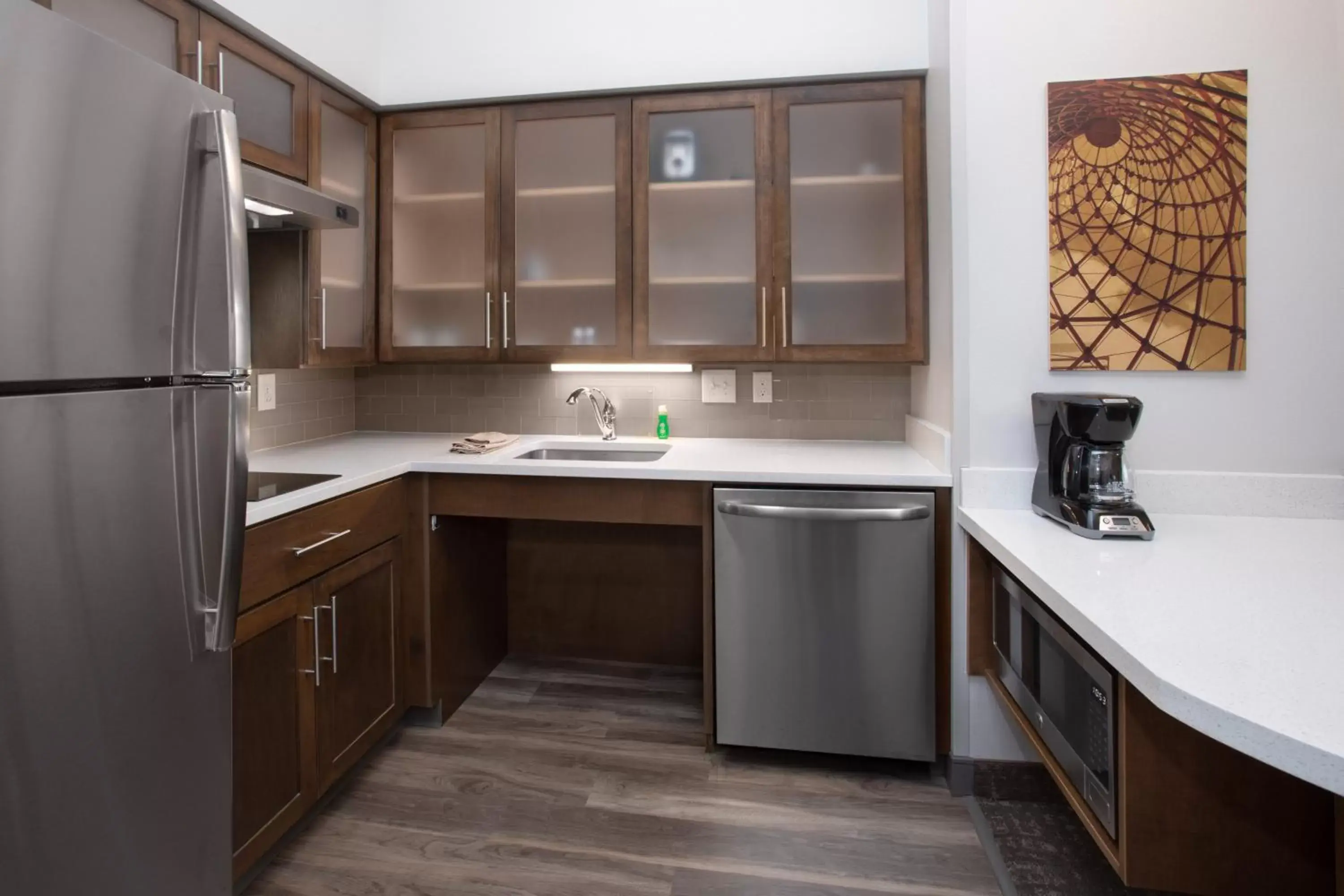 Photo of the whole room, Kitchen/Kitchenette in Staybridge Suites Rapid City - Rushmore, an IHG Hotel