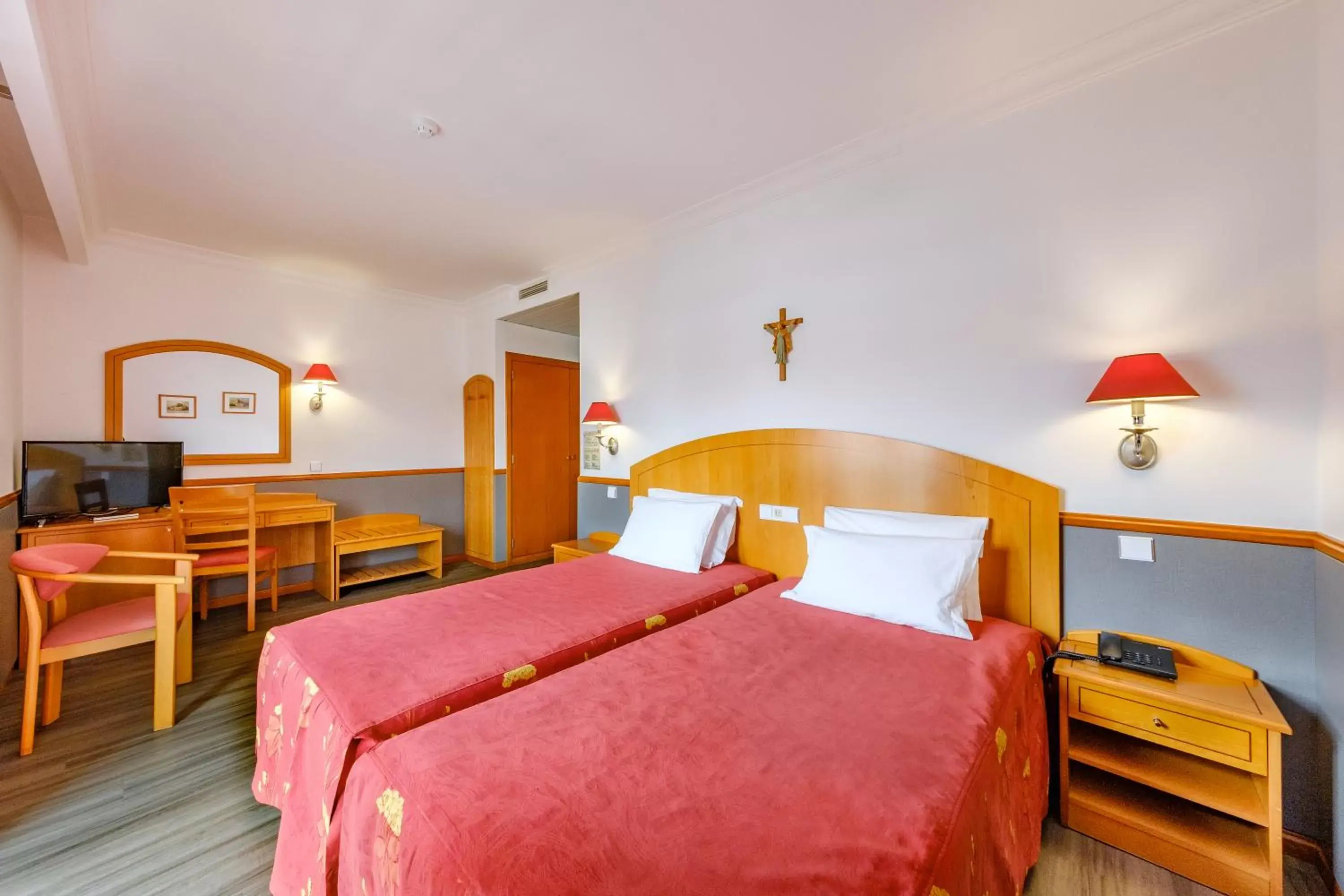 Bedroom, Bed in Hotel Santo Amaro