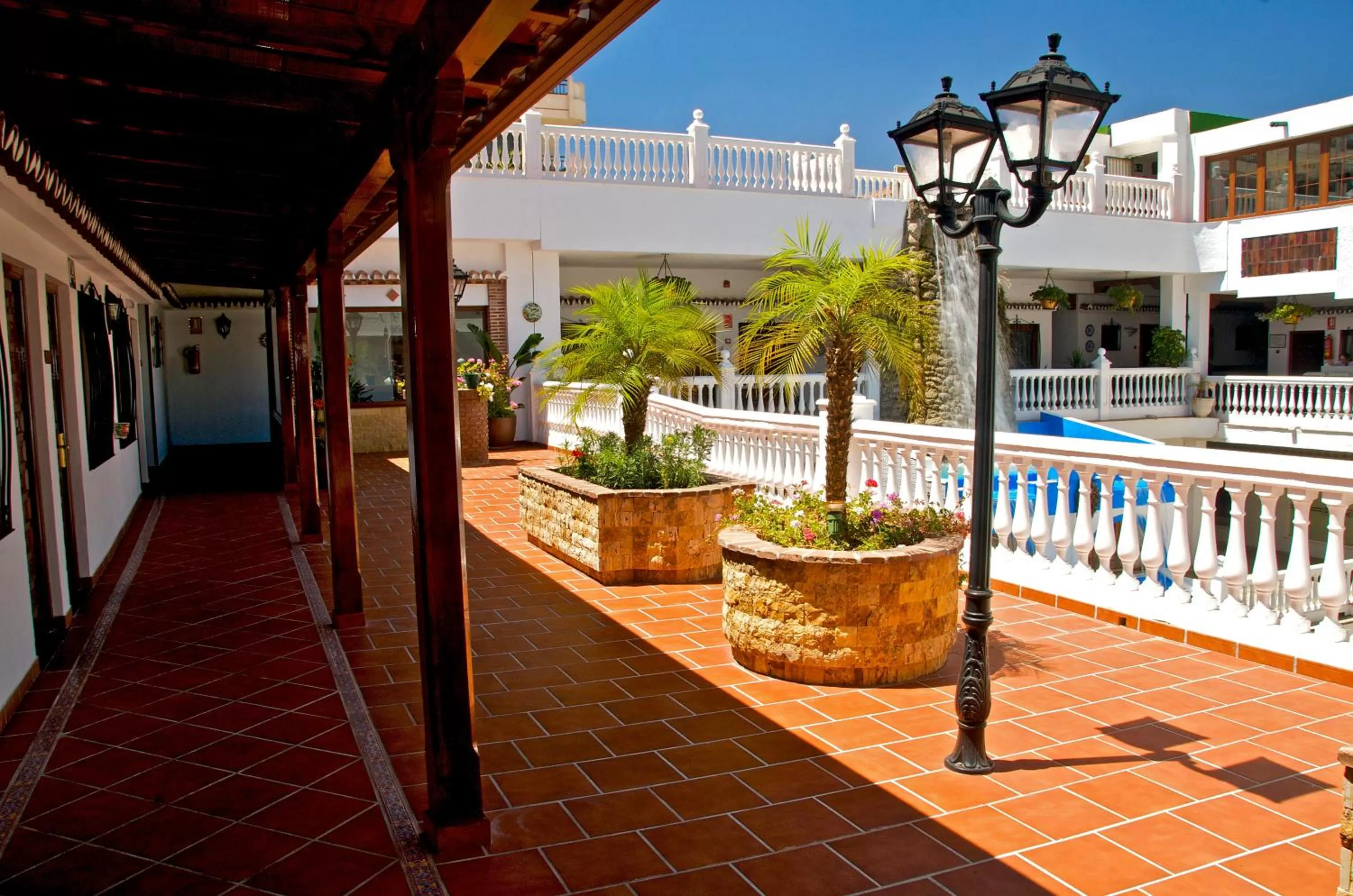 Facade/entrance in Ona Las Rampas