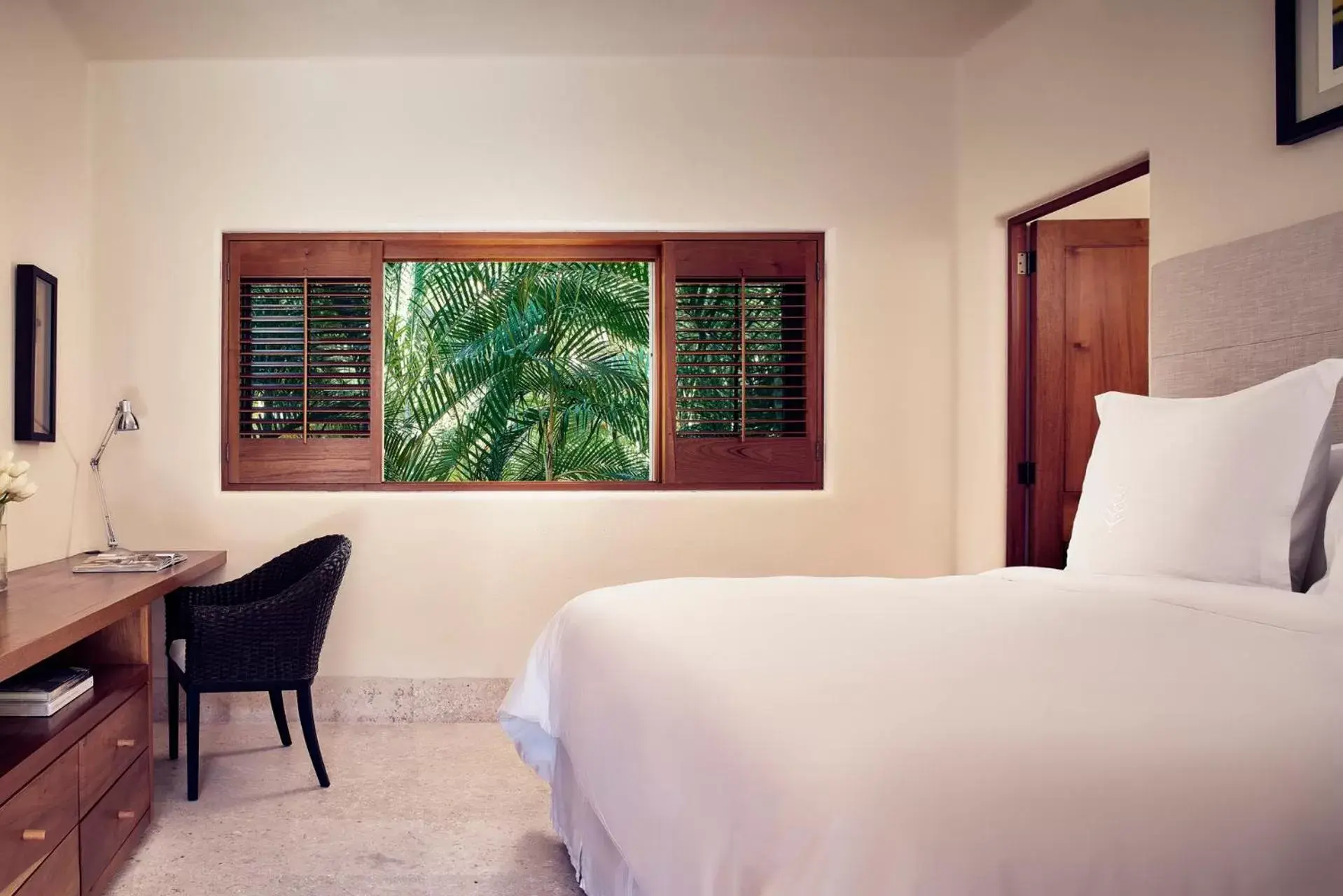 Bed in Four Seasons Resort Punta Mita