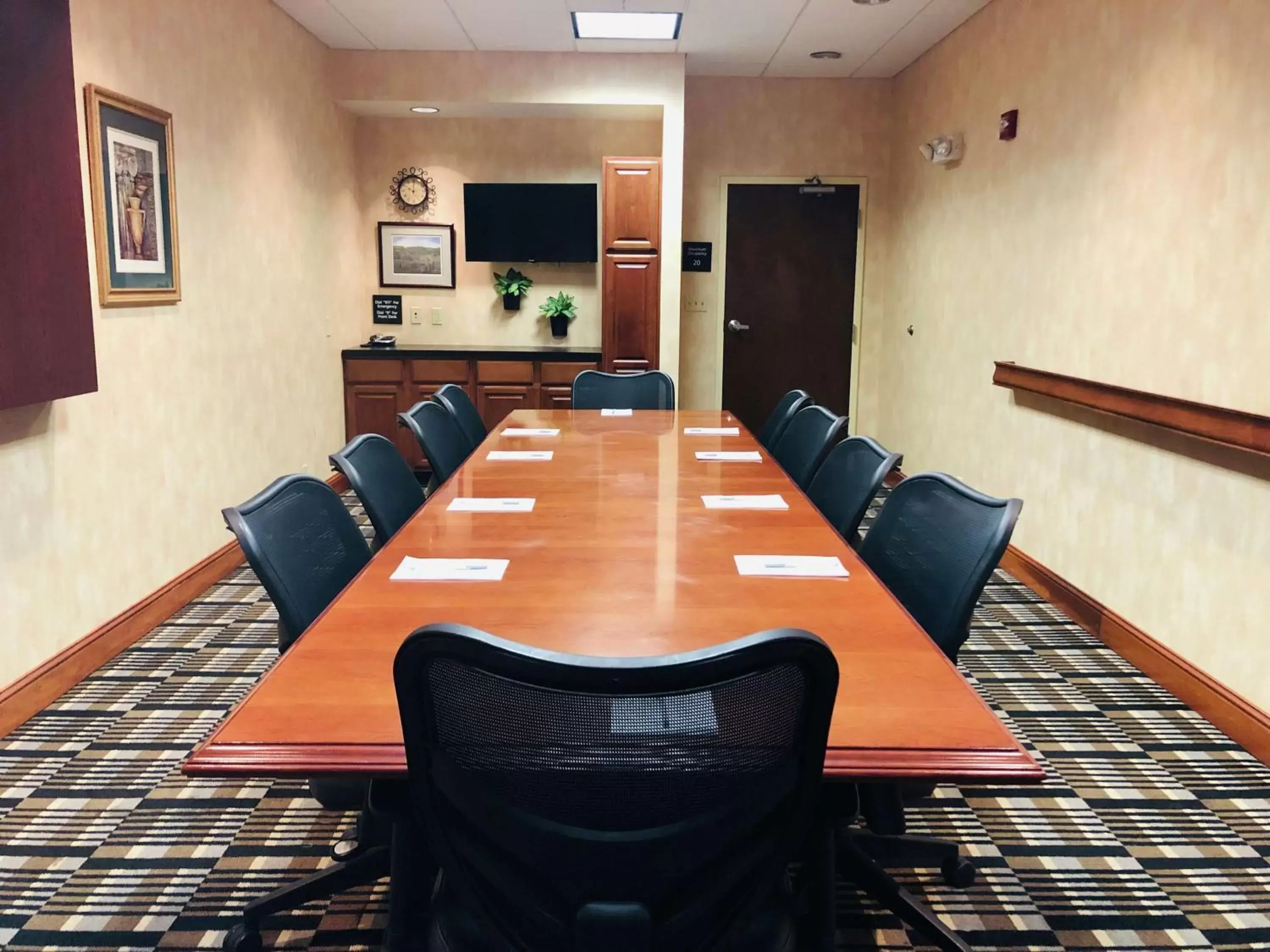 Meeting/conference room in Hampton Inn Lewisburg