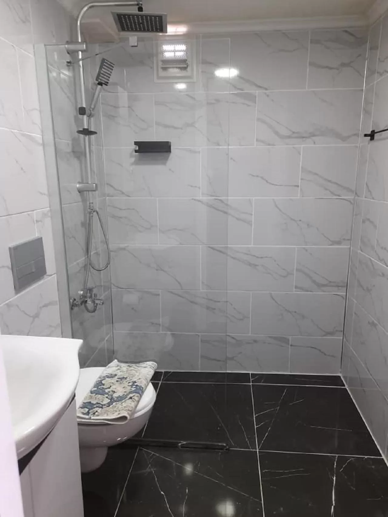 Bathroom in Ephesian Hotel & Guesthouse