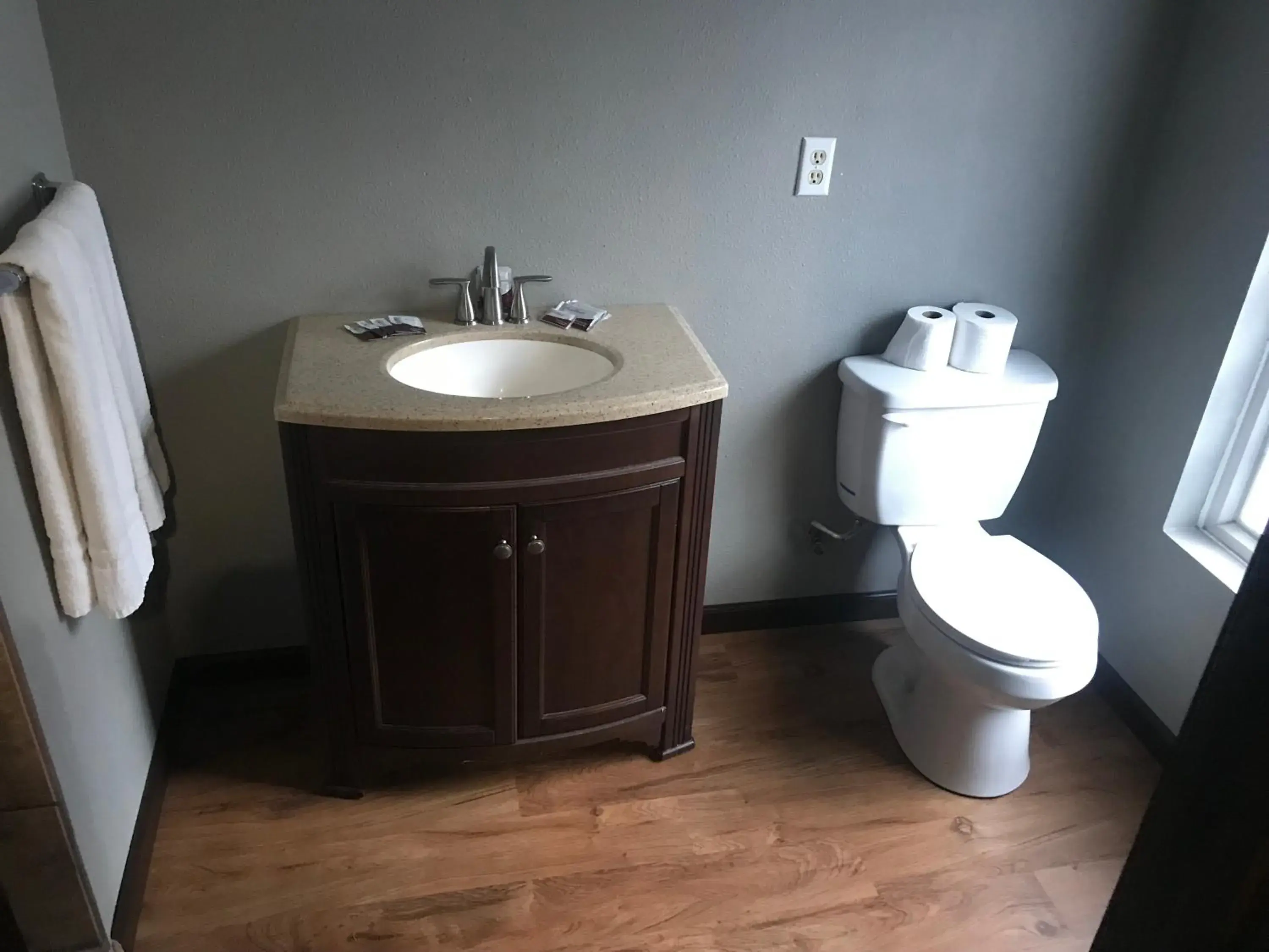 Bathroom in Mountain Trail Lodge and Vacation Rentals