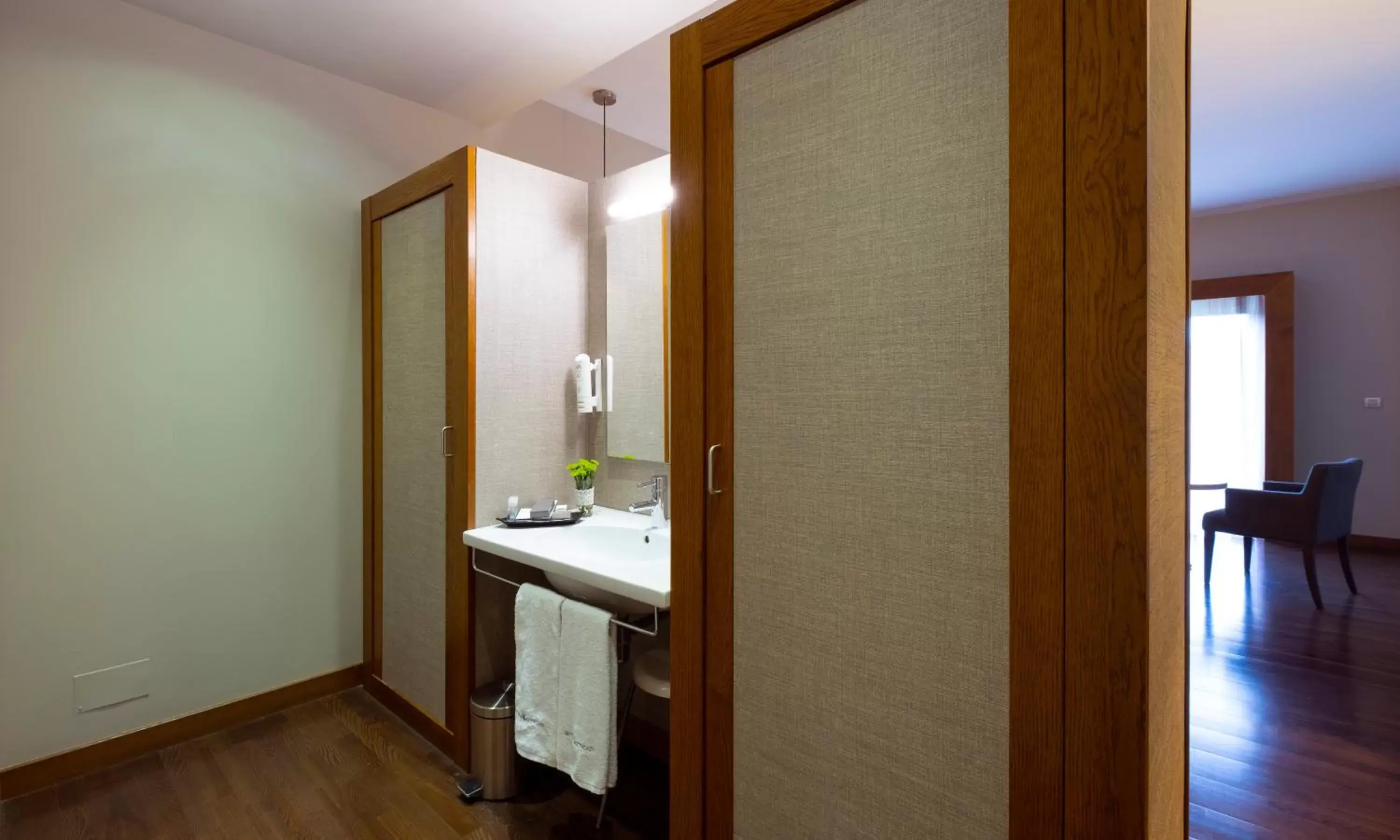 Toilet, Bathroom in Hotel Spa Attica21 Villalba