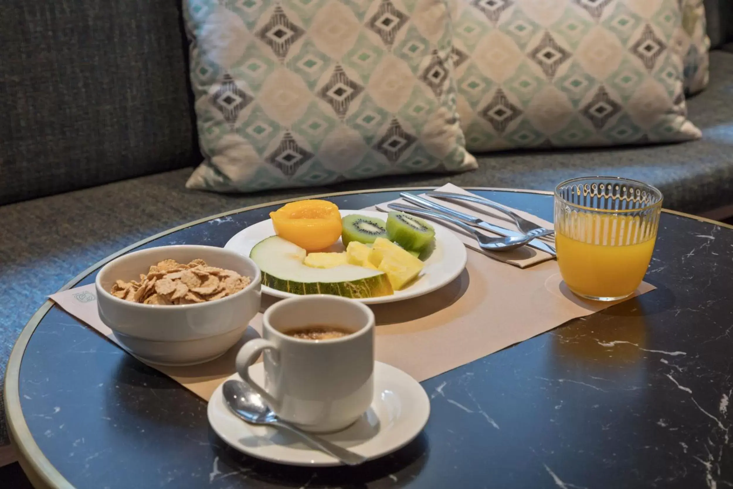 Breakfast in Hotel Via Augusta