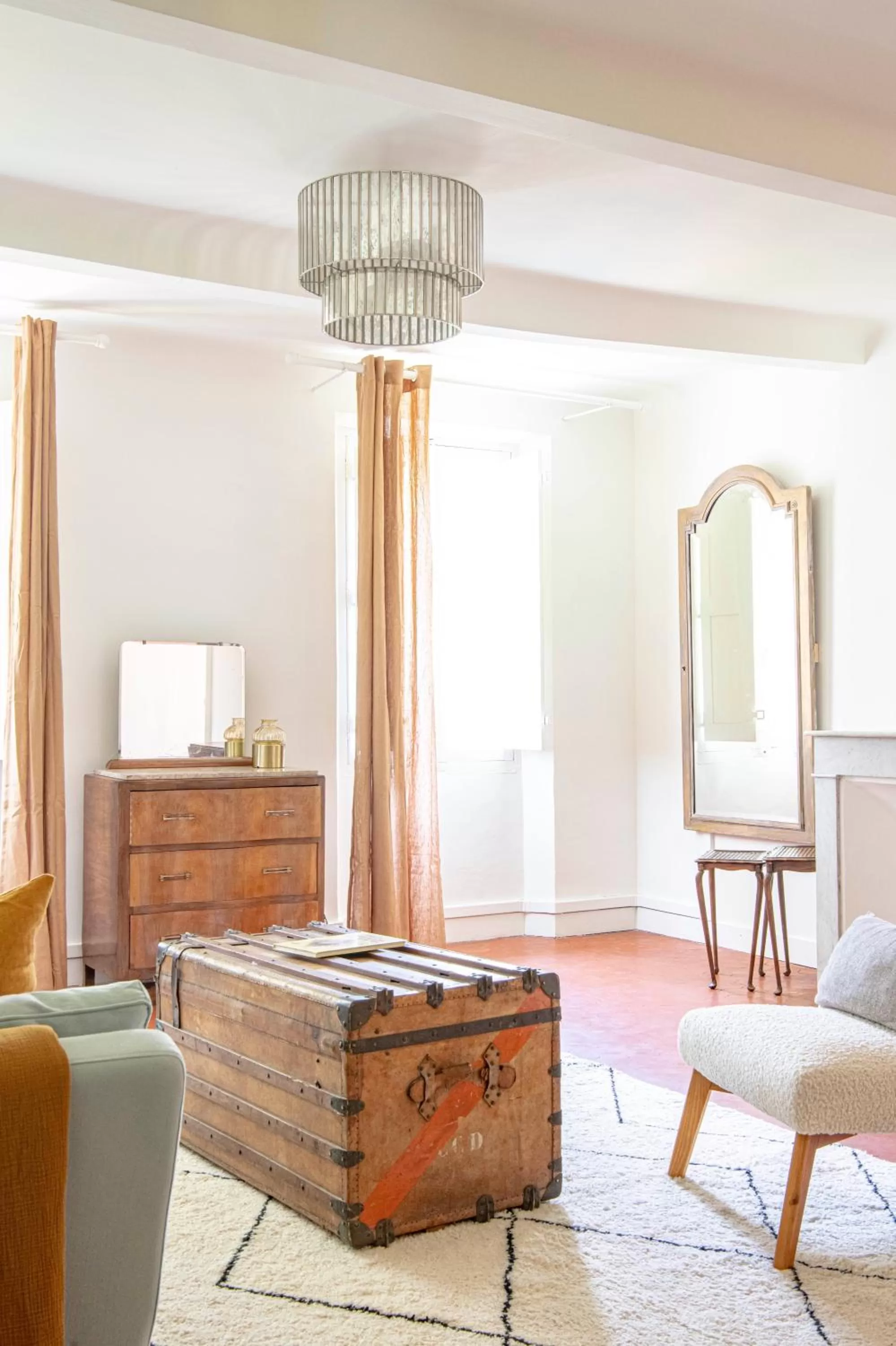 Communal lounge/ TV room in Maison Sumiane