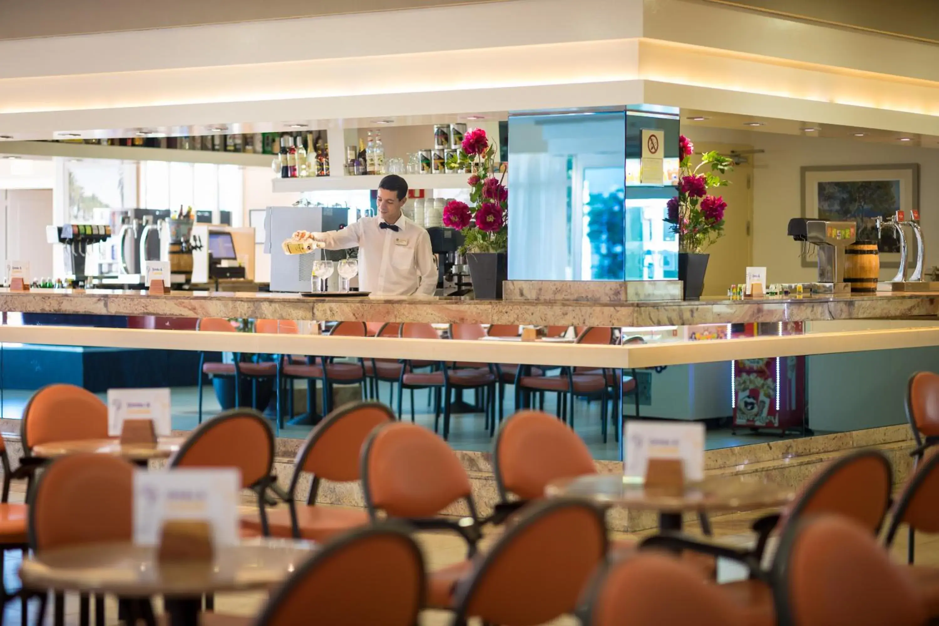 Lounge or bar in htop Molinos Park #htopEnjoy Lounge or bar in htop Molinos Park #htopEnjoy