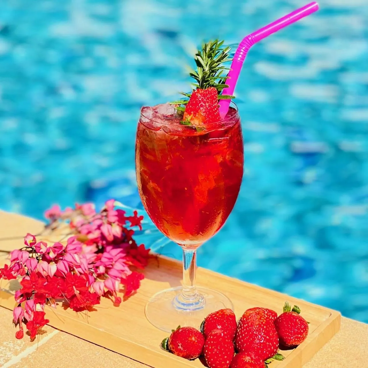 Food and drinks in My Chiangmai Boutique Lodge