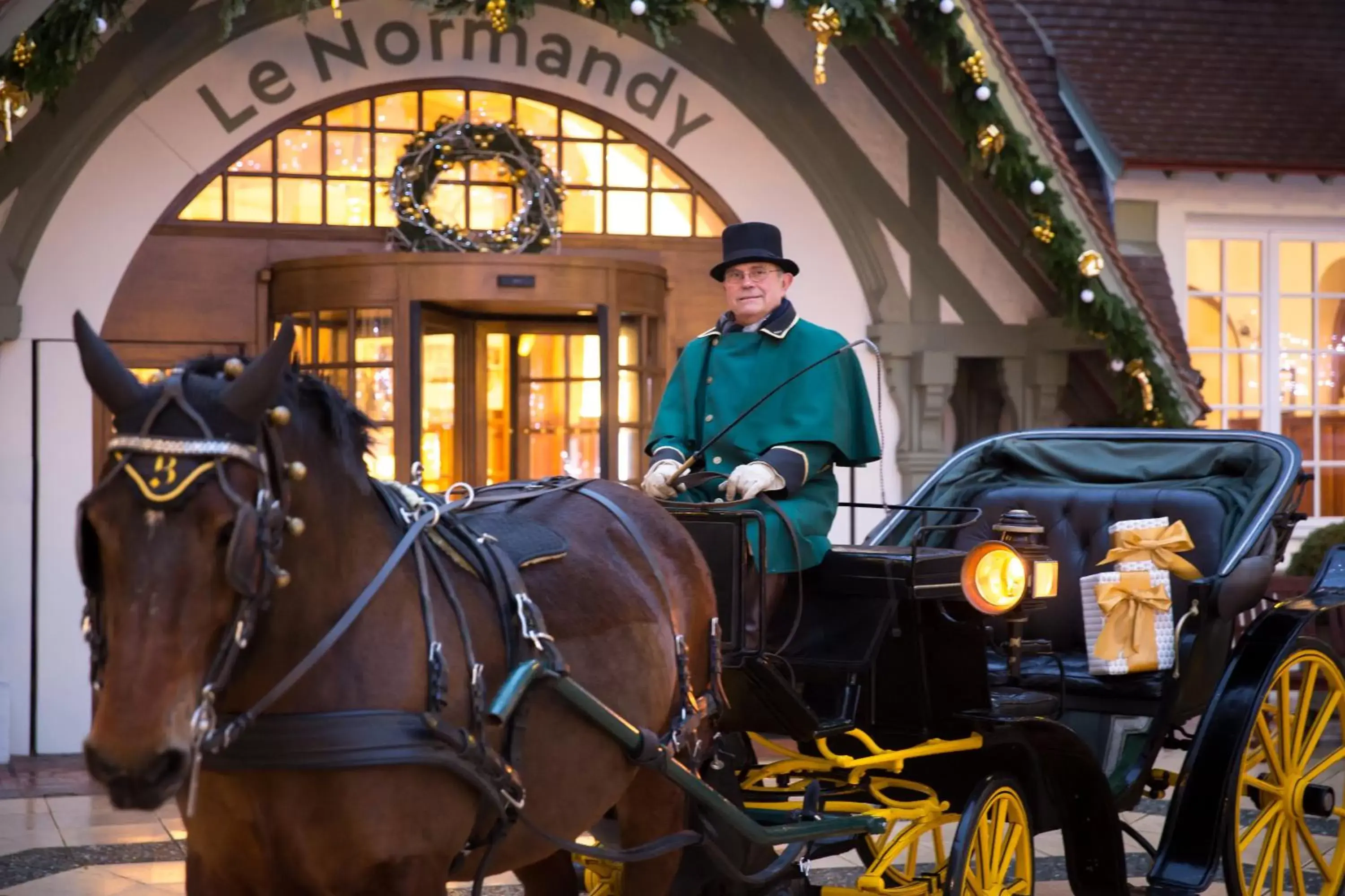 Entertainment in Hôtel Barrière Le Normandy