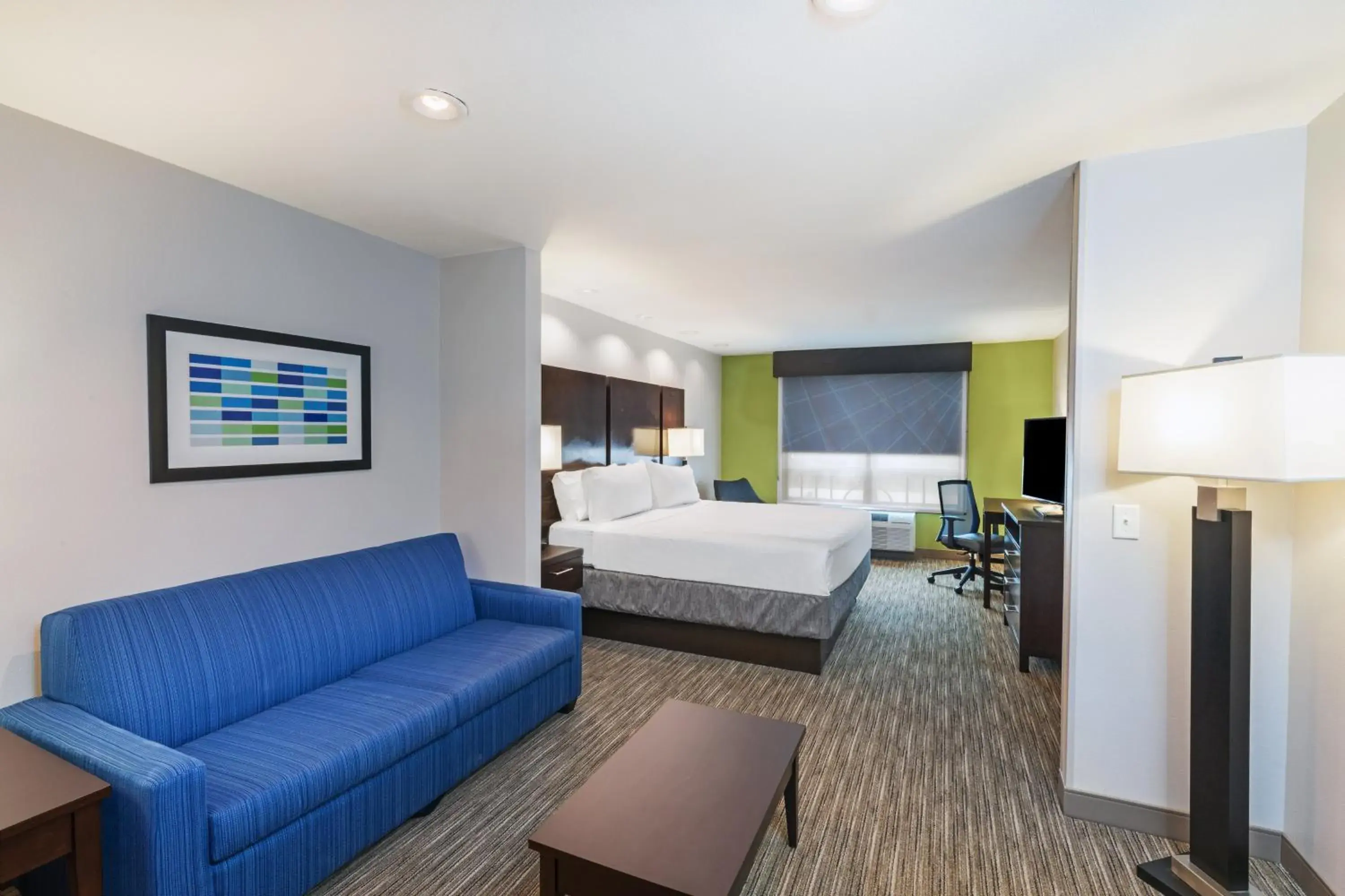 Photo of the whole room in Holiday Inn Express & Suites Austin NW – Lakeway, an IHG Hotel