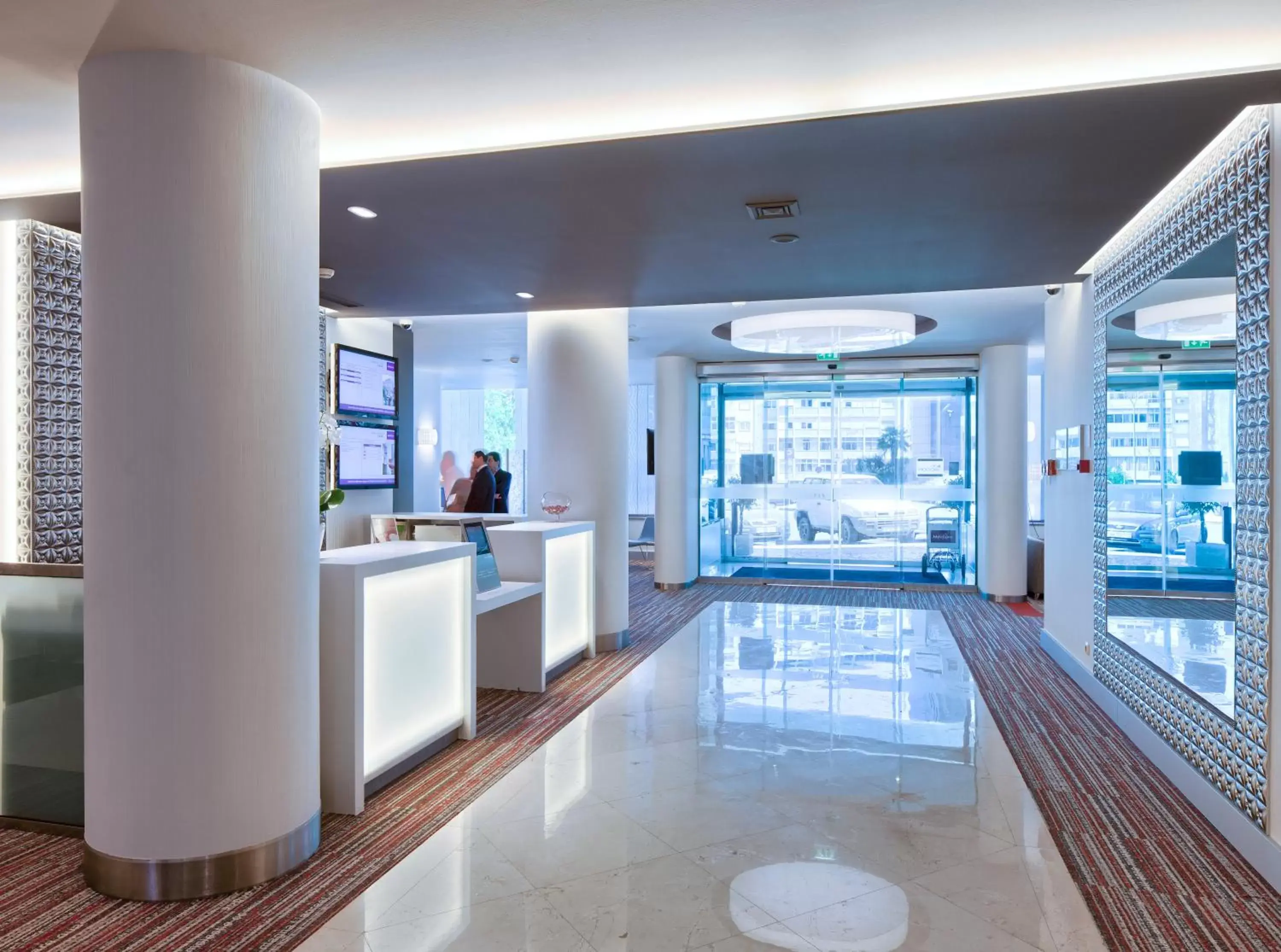 Lobby or reception in Hotel Mercure Lisboa