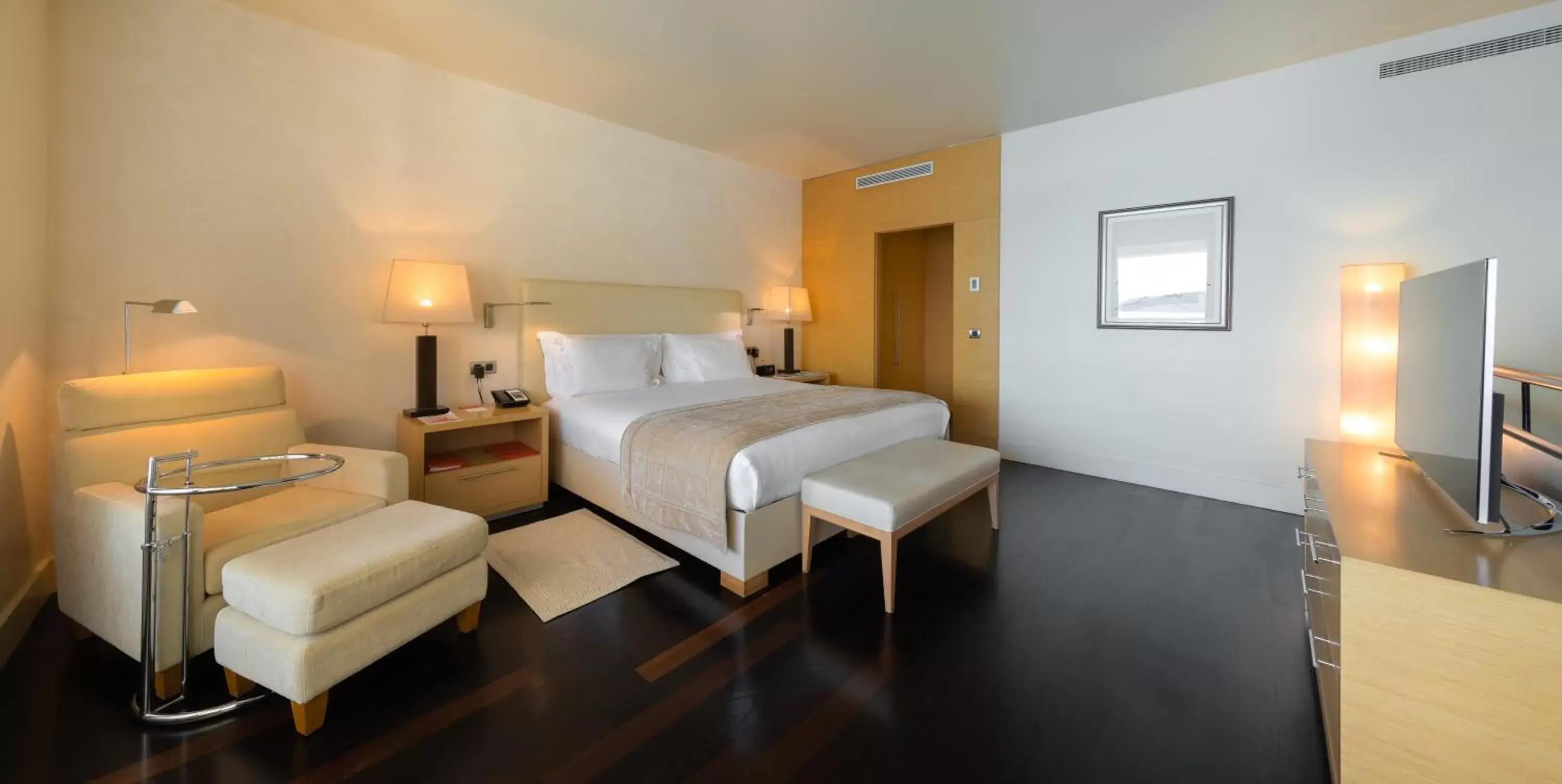 Bedroom, Bed in Monte-Carlo Bay Hotel & Resort