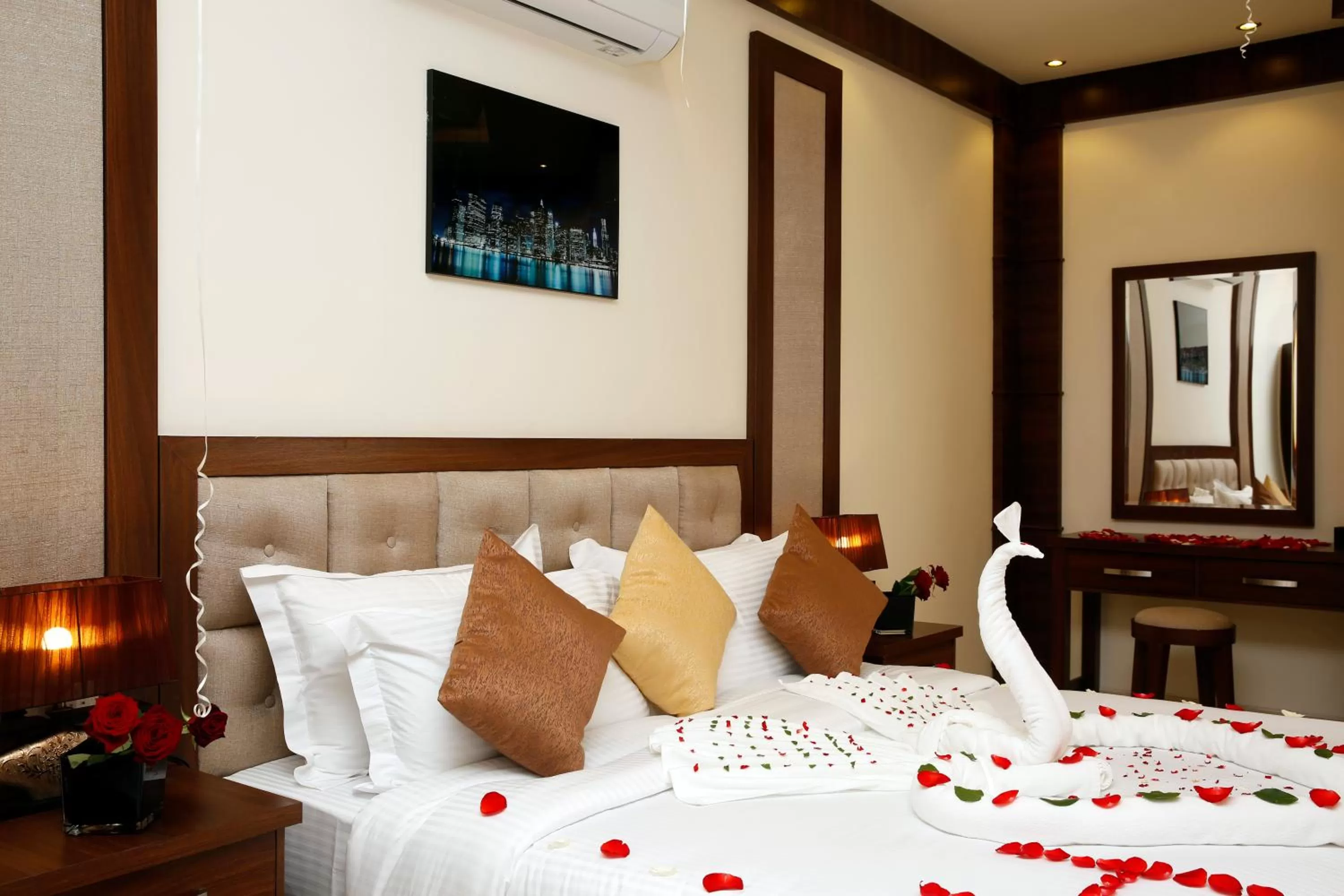 Photo of the whole room, Bed in Innyar Hotel