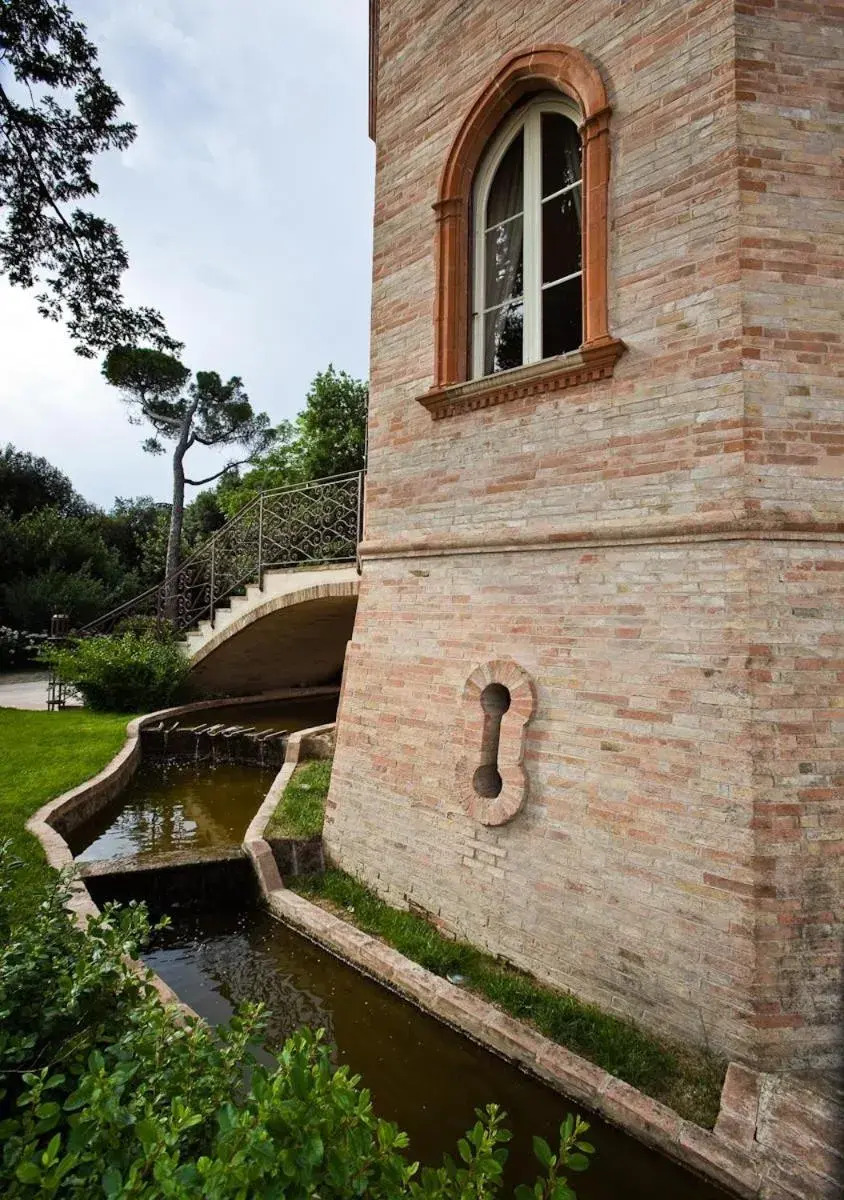 Facade/entrance in Castello Montegiove