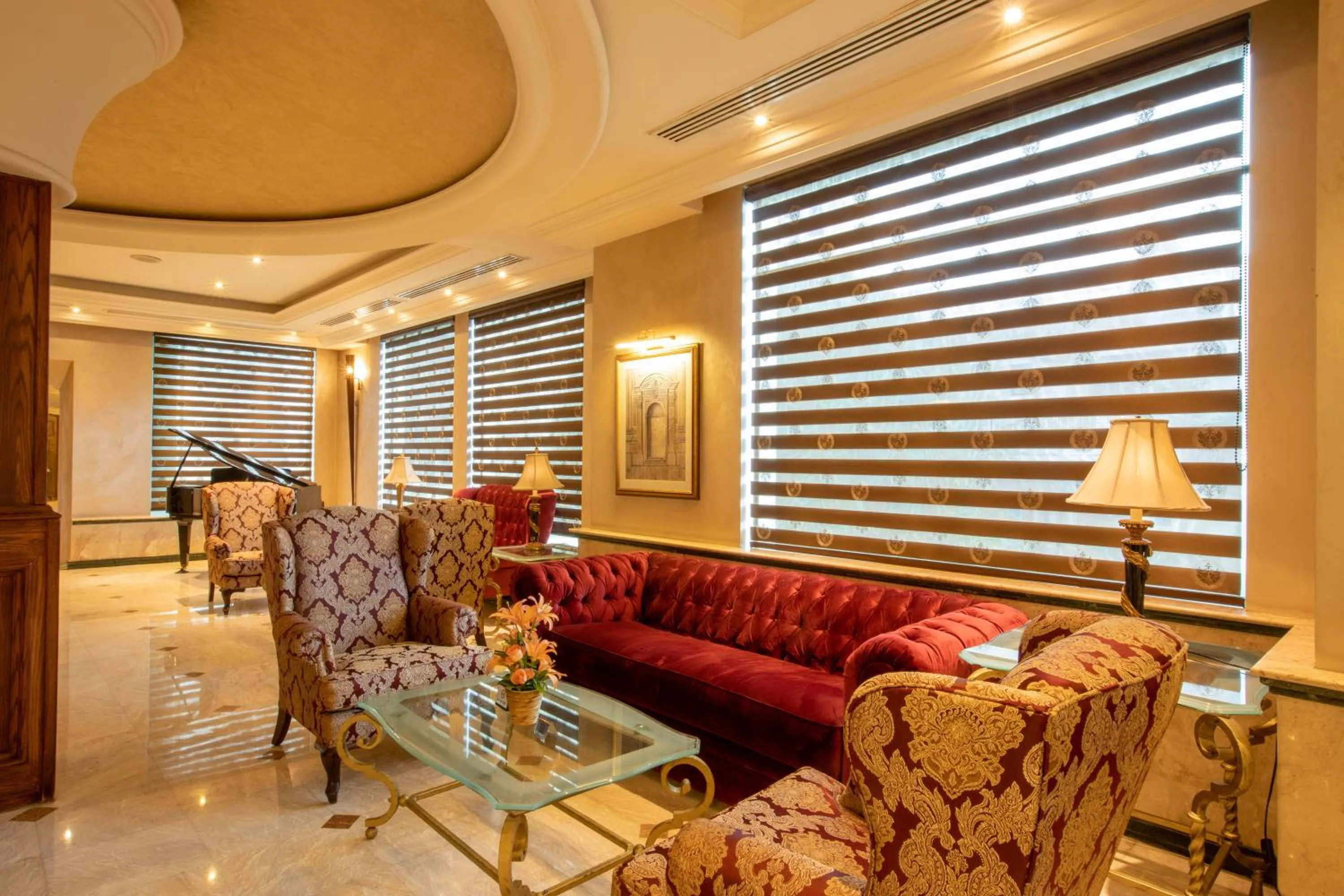 Lobby or reception in Bristol Hotel