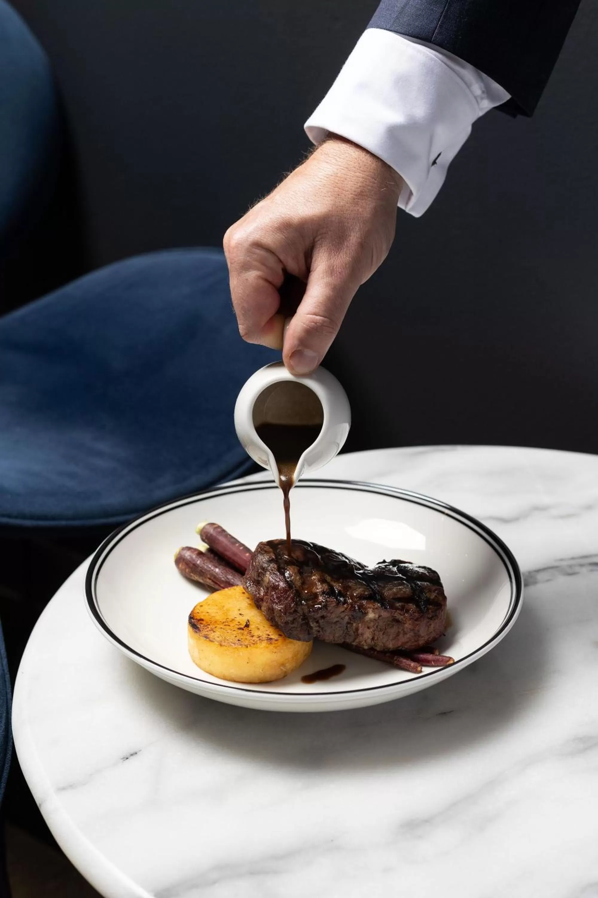 Restaurant/places to eat in Crowne Plaza Canberra by IHG