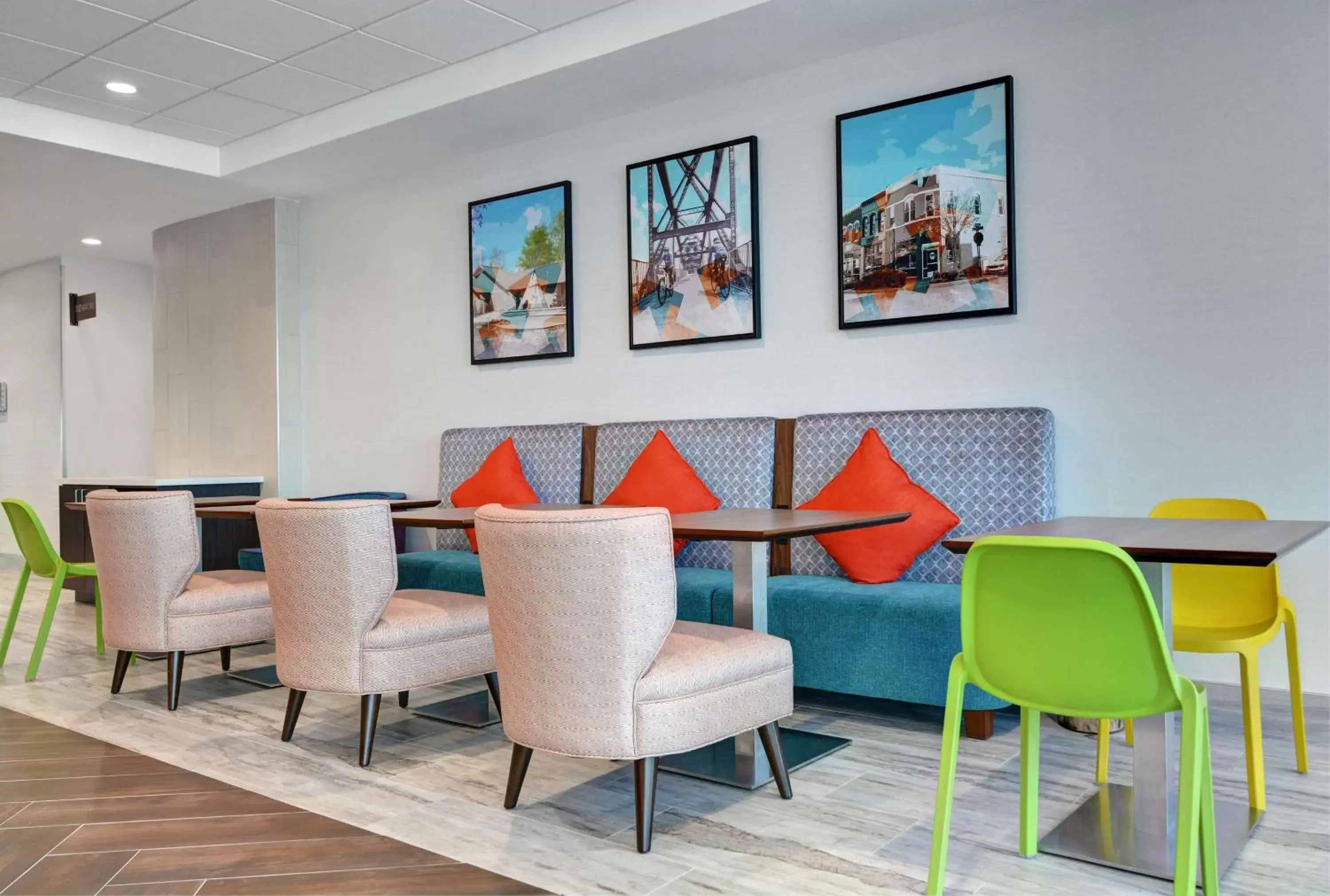 Lobby or reception, Seating Area in Home2 Suites By Hilton Bentonville Rogers