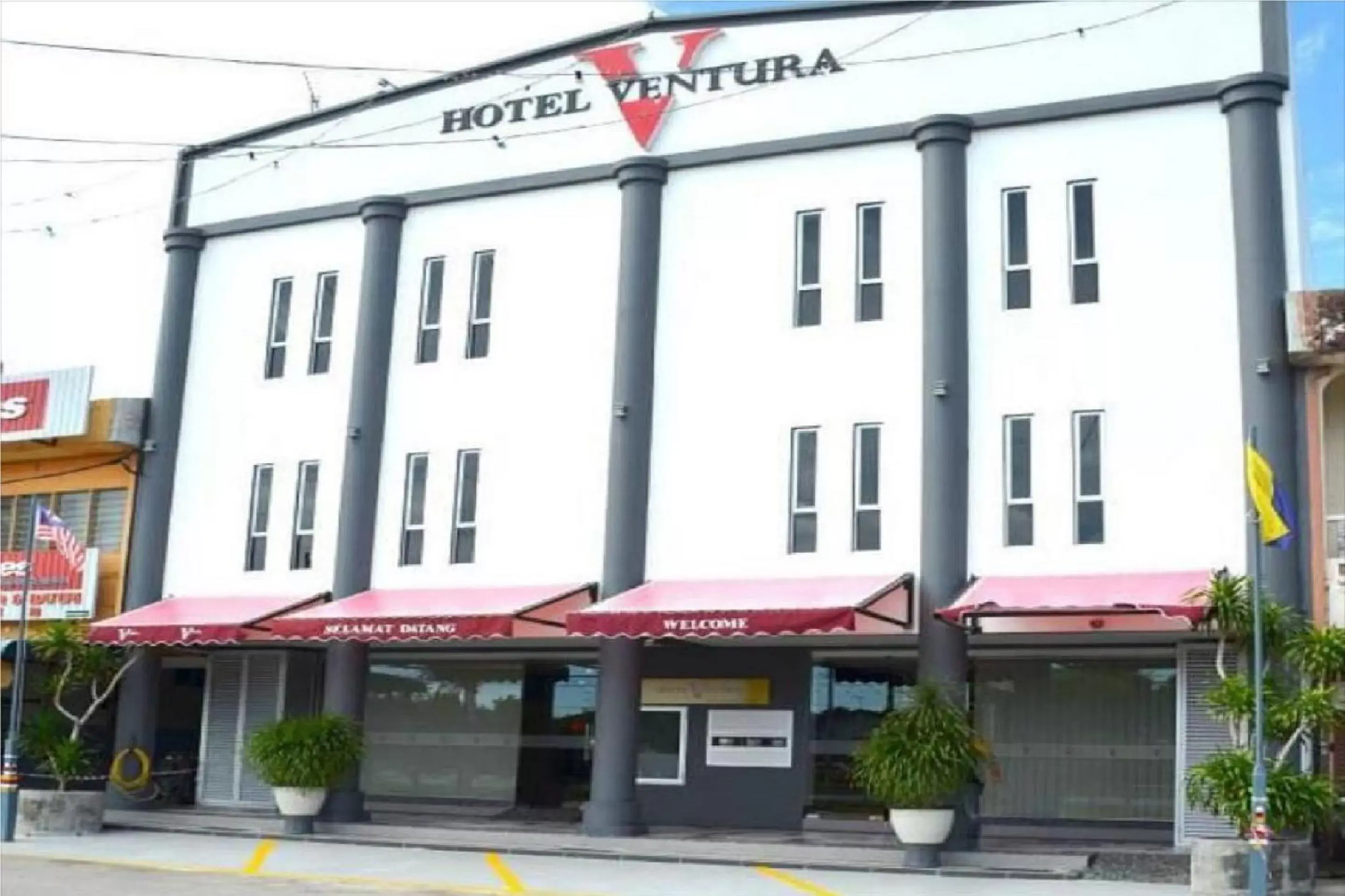 Property building in OYO 90265 Hotel Ventura