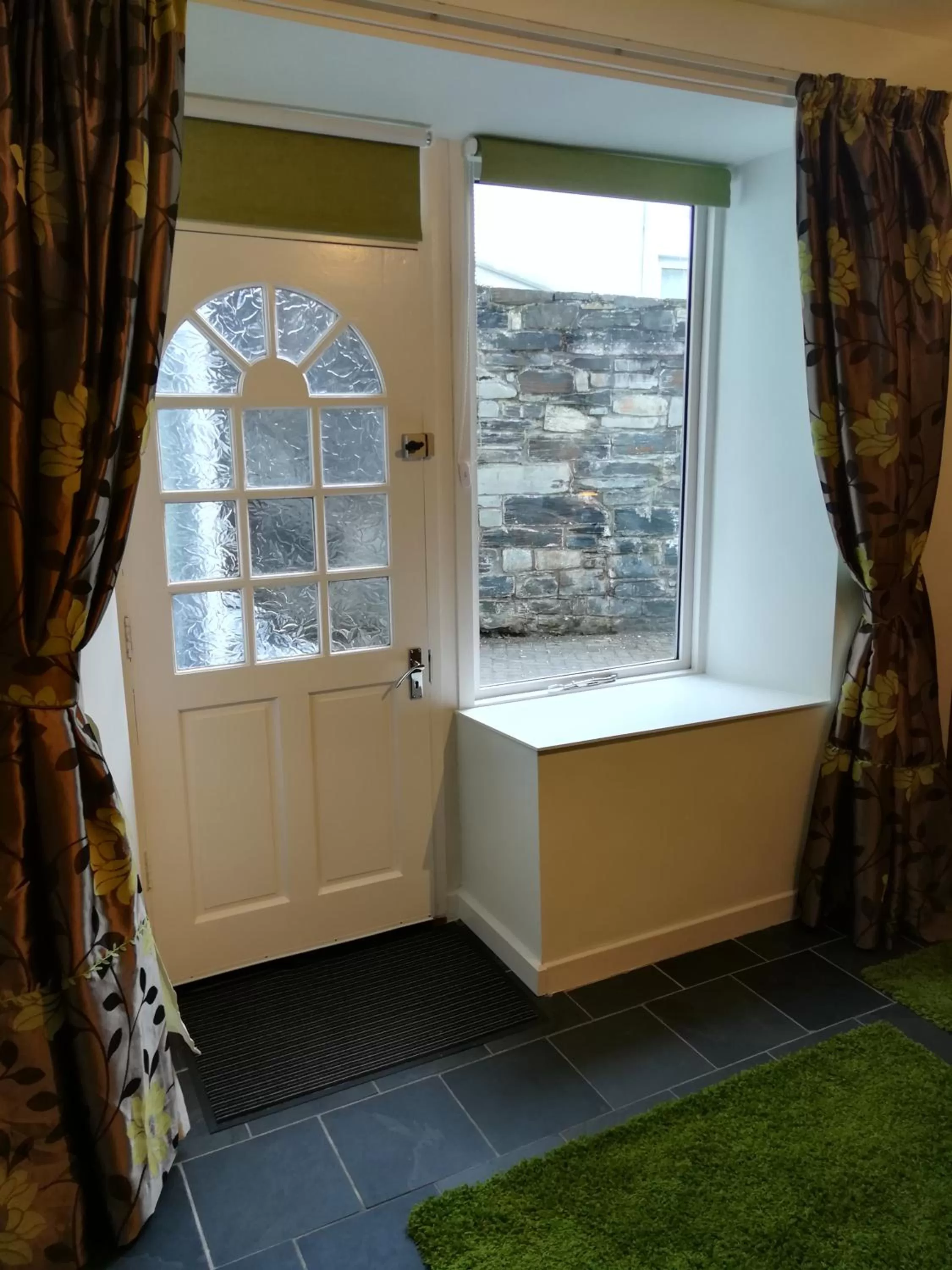 Facade/entrance in Aberconwy House B&B