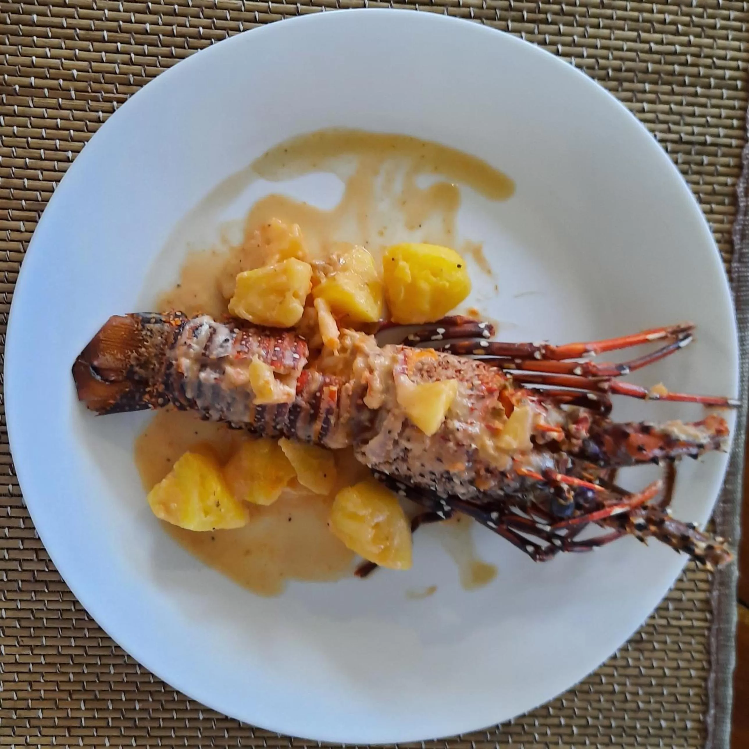 Food and drinks in Eastwind Beach Club- El Nido