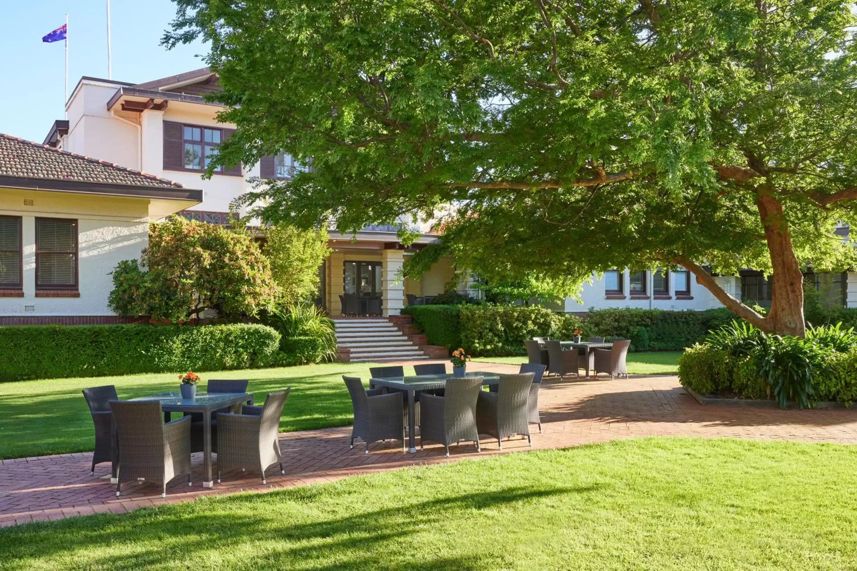 Garden in Hyatt Hotel Canberra - A Park Hyatt Hotel