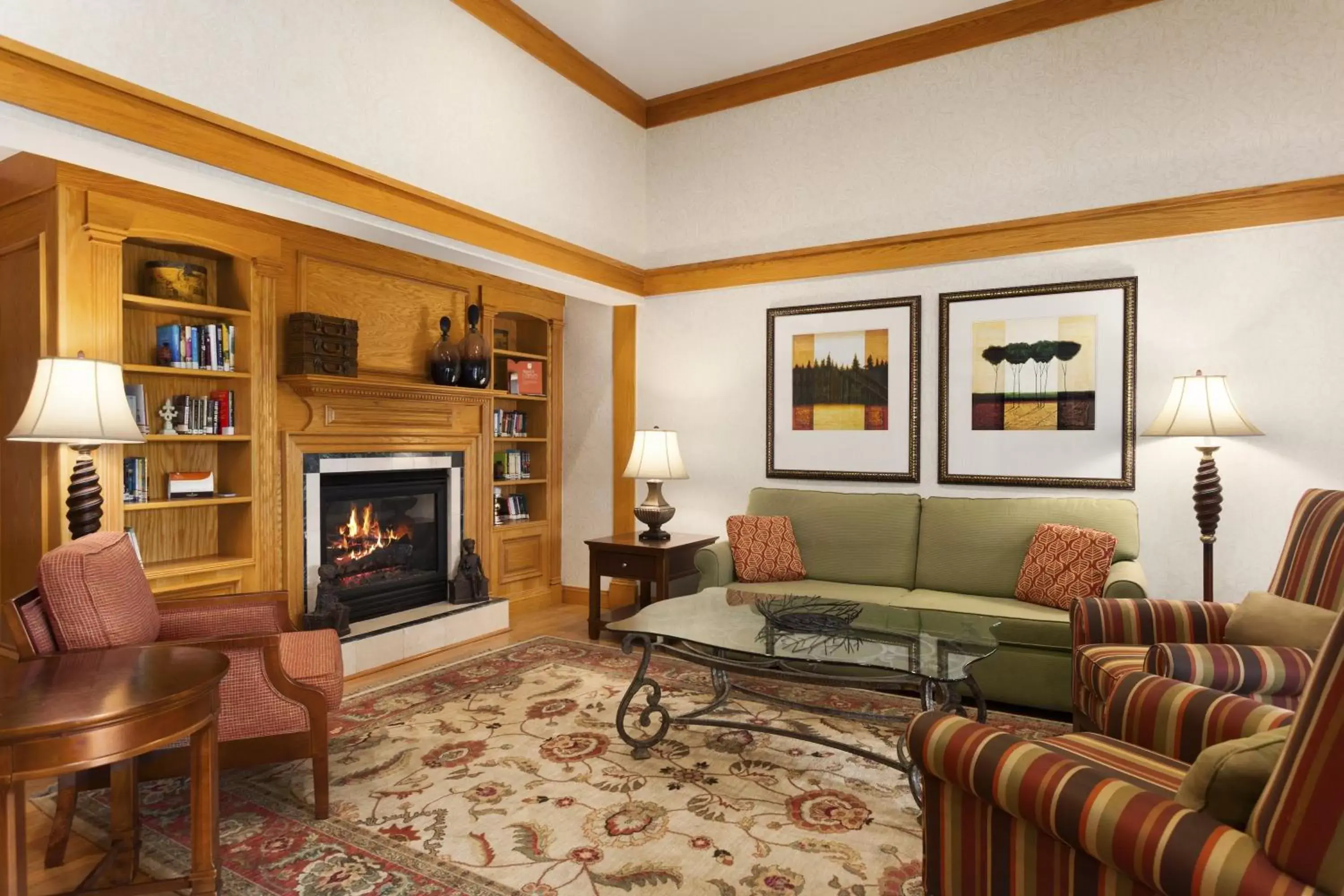 Library, Seating Area in Country Inn & Suites by Radisson, Bel Air/Aberdeen, MD