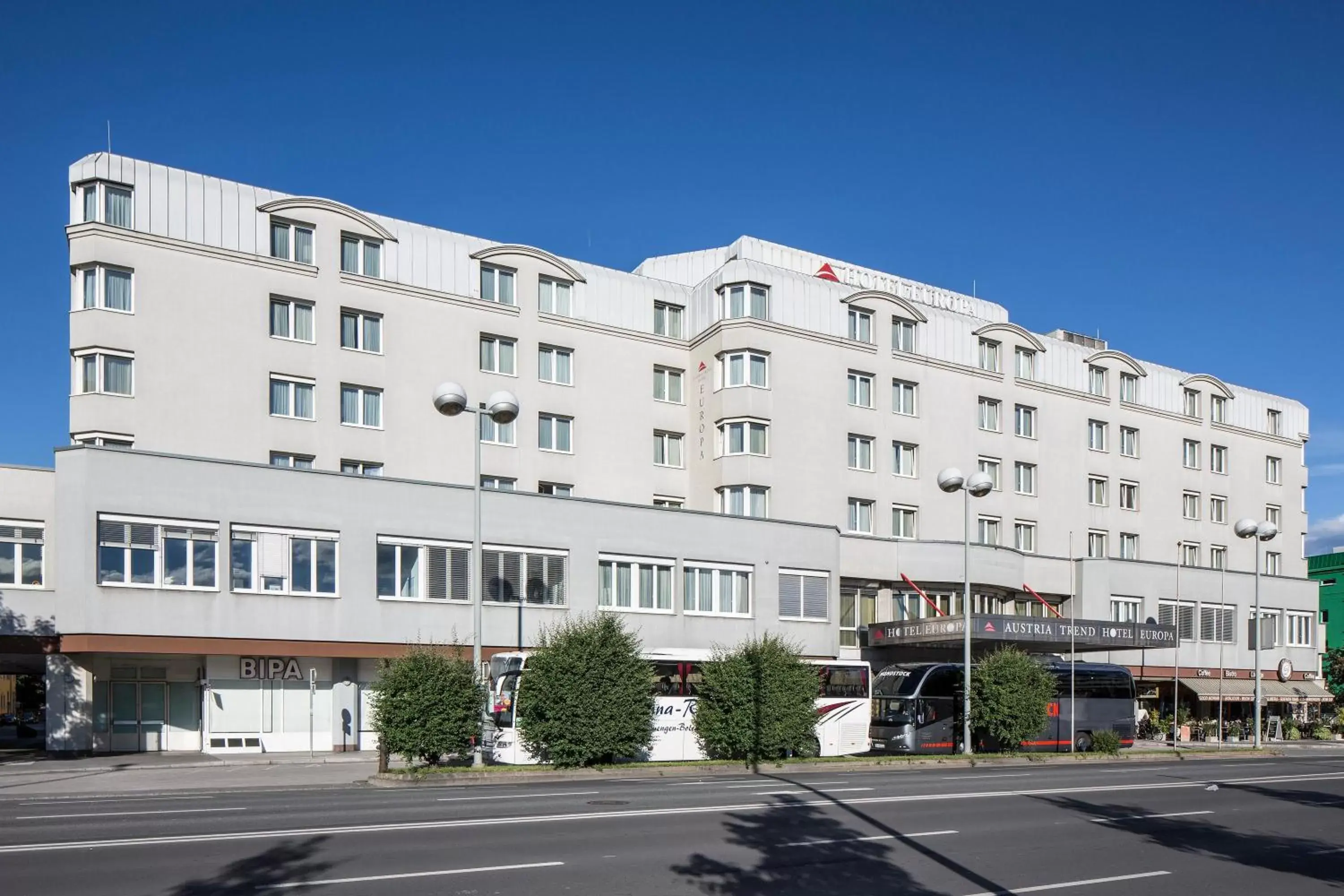 Property building in Austria Trend Hotel Europa Graz Hauptbahnhof Property building in Austria Trend Hotel Europa Graz Hauptbahnhof