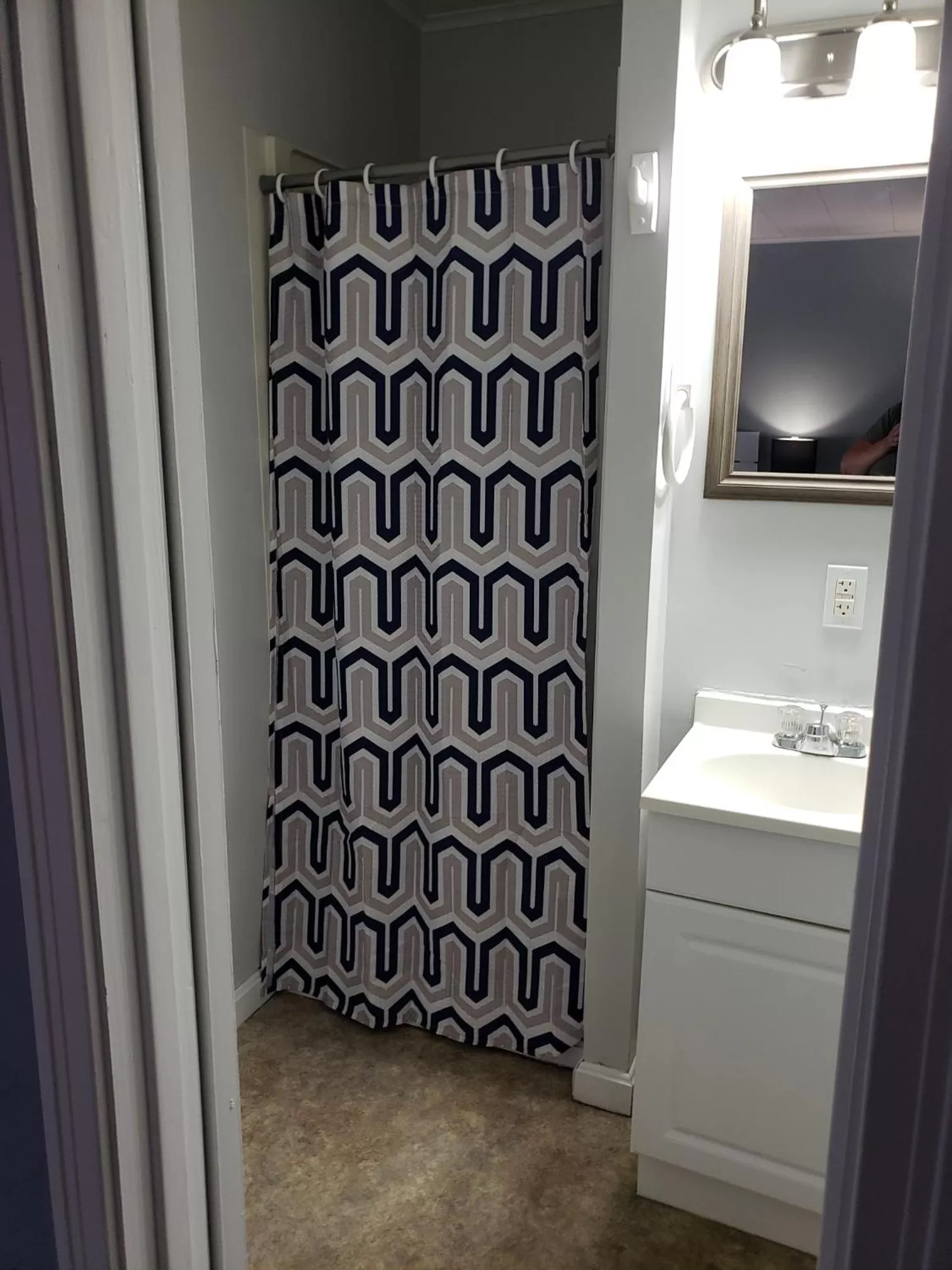 Bathroom in Blue Ridge Motel